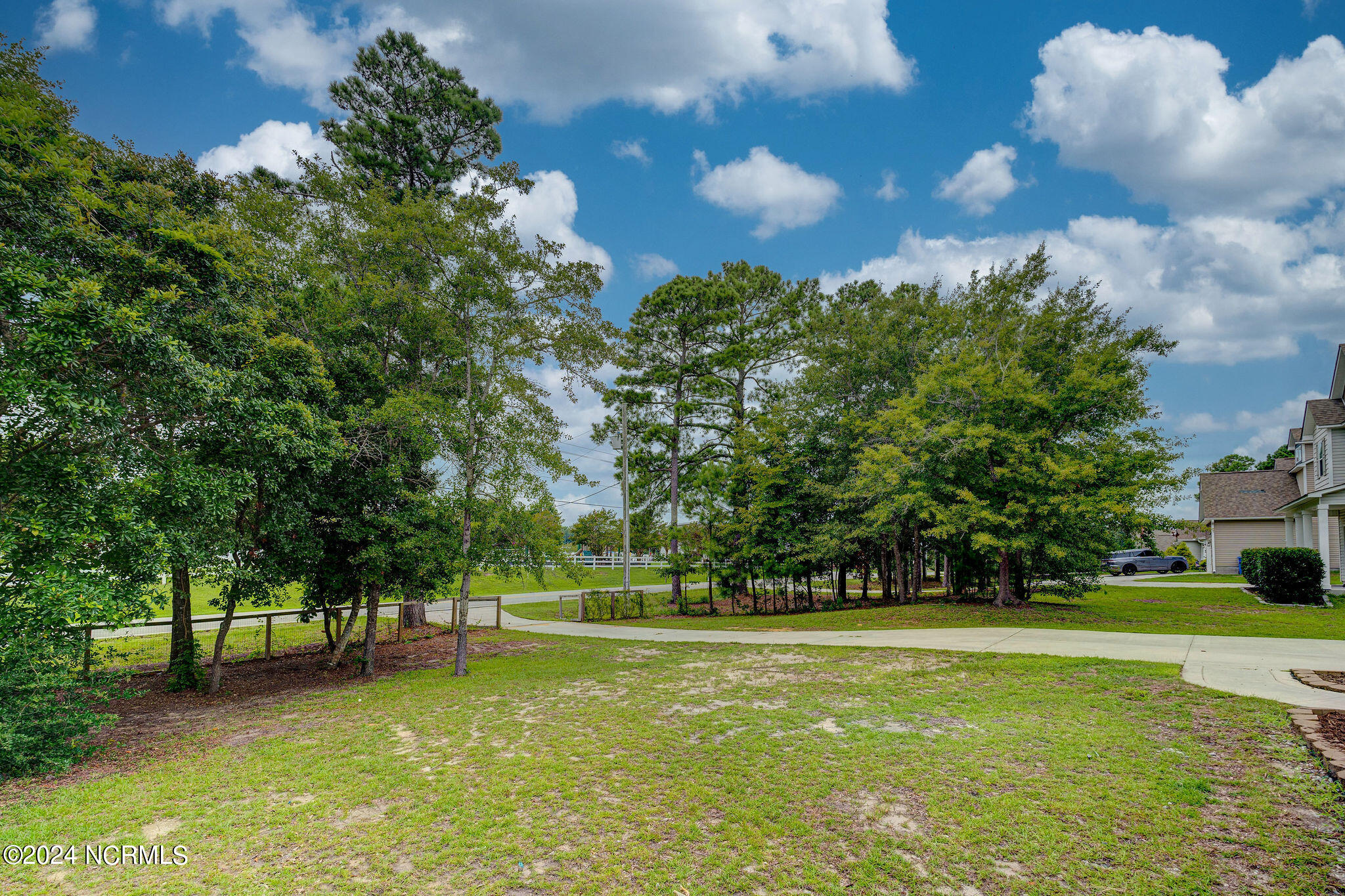 737MorrisLandingFinal-9