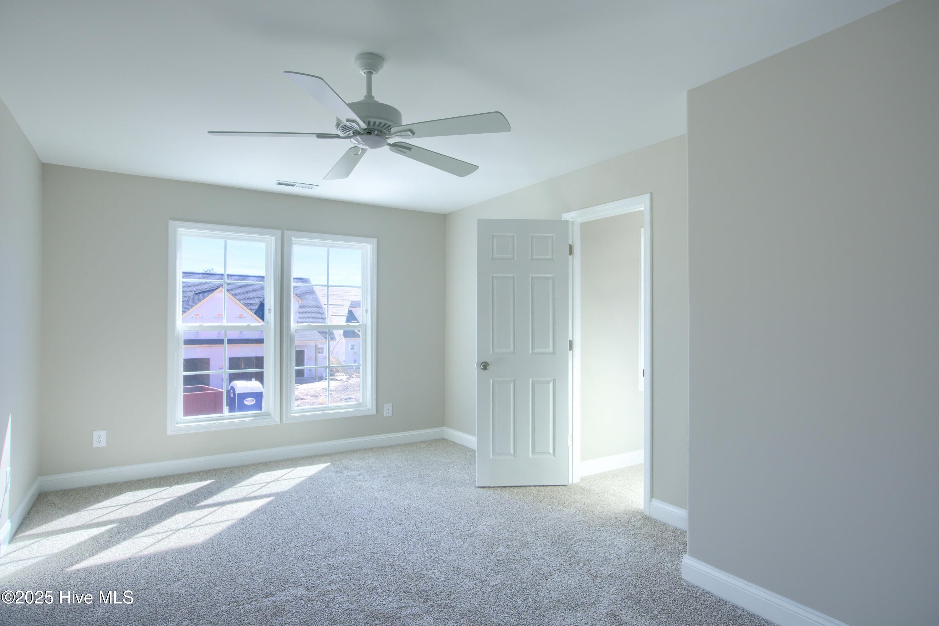 100495059 | Photo 19