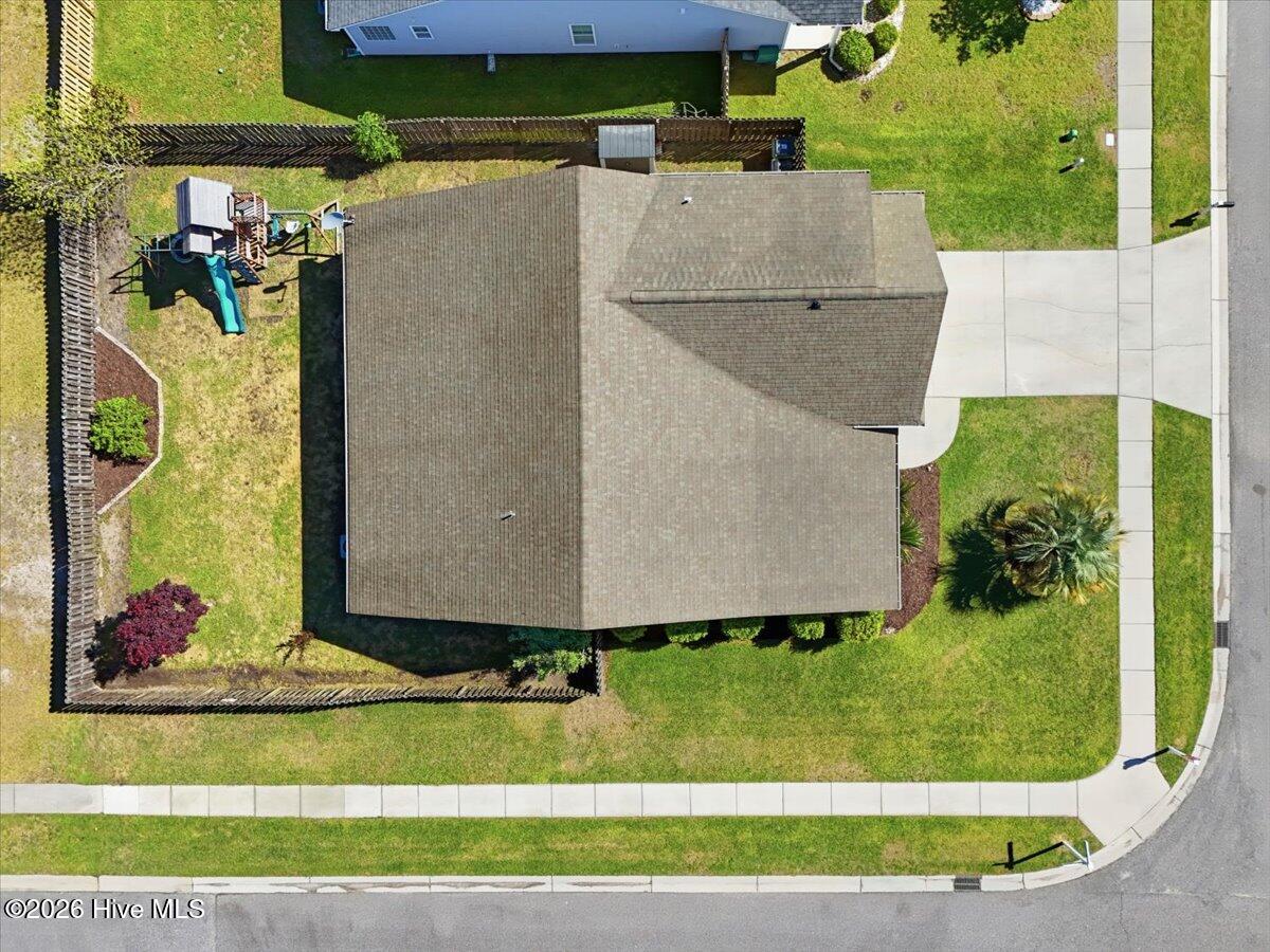 100567099 | Photo 63