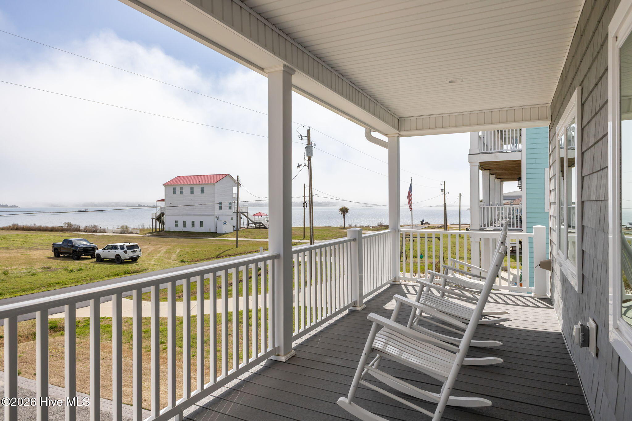 100559740 | Photo 45