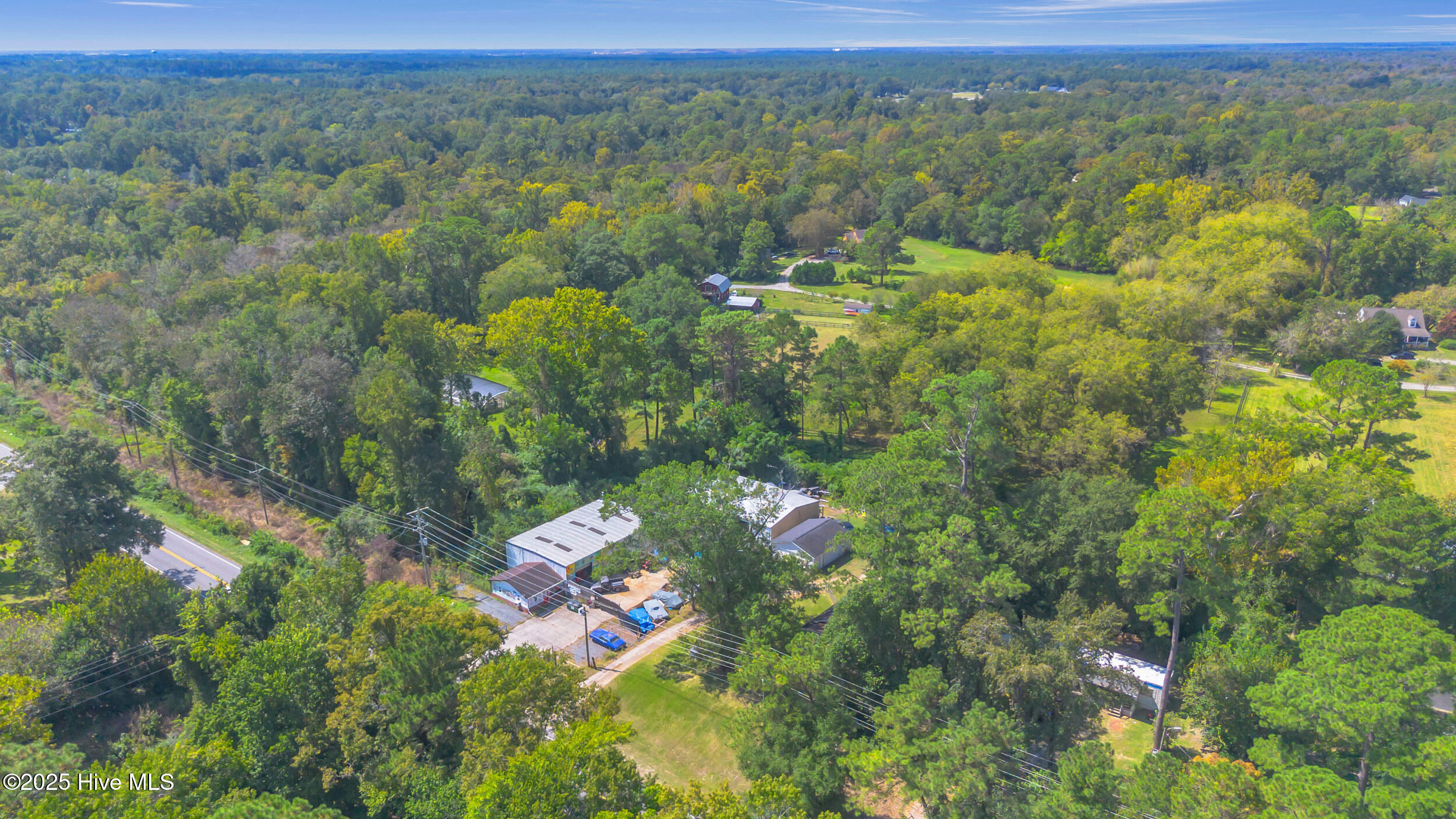 100532002 | Photo 25