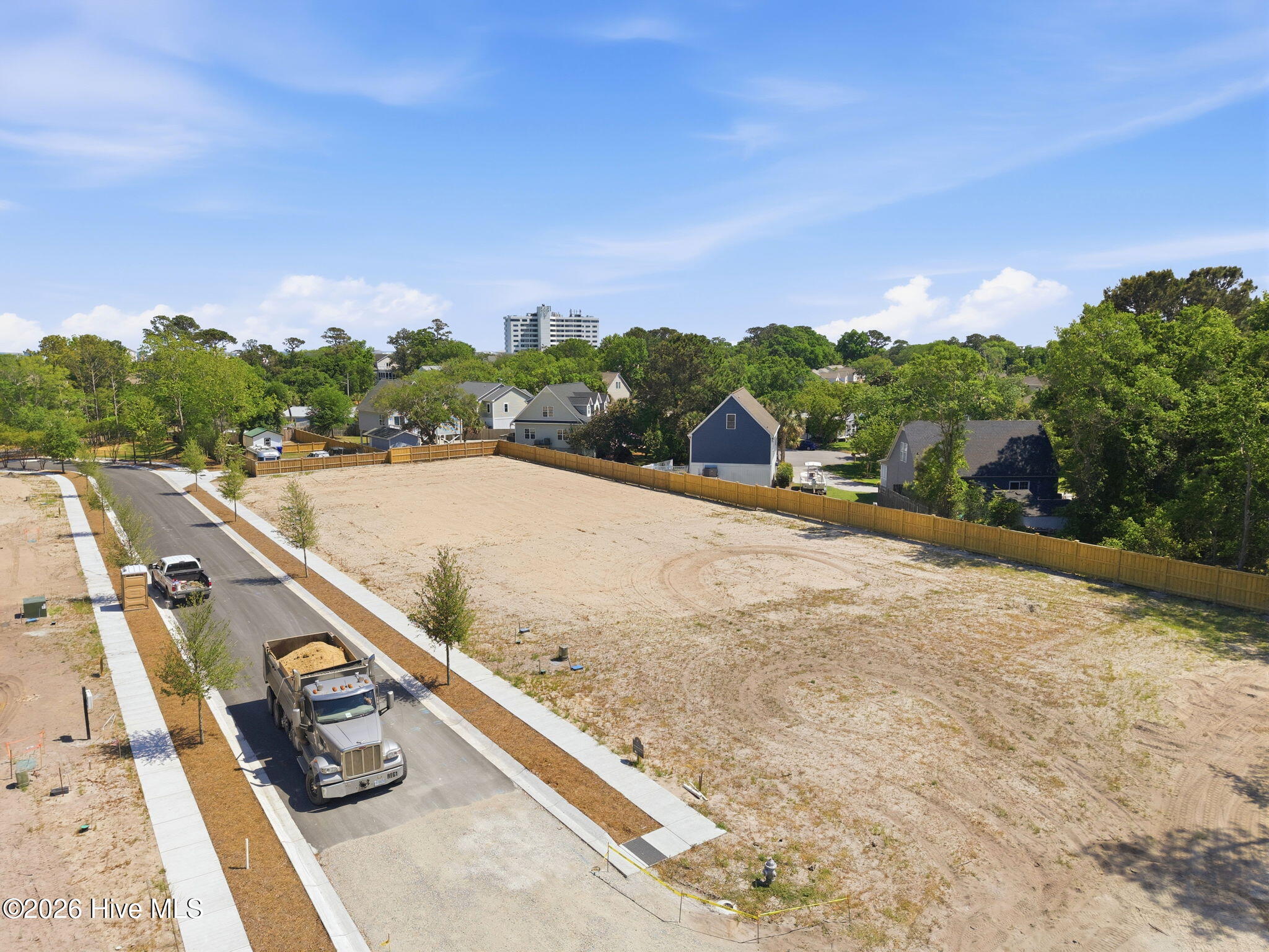 100560750 | Photo 18