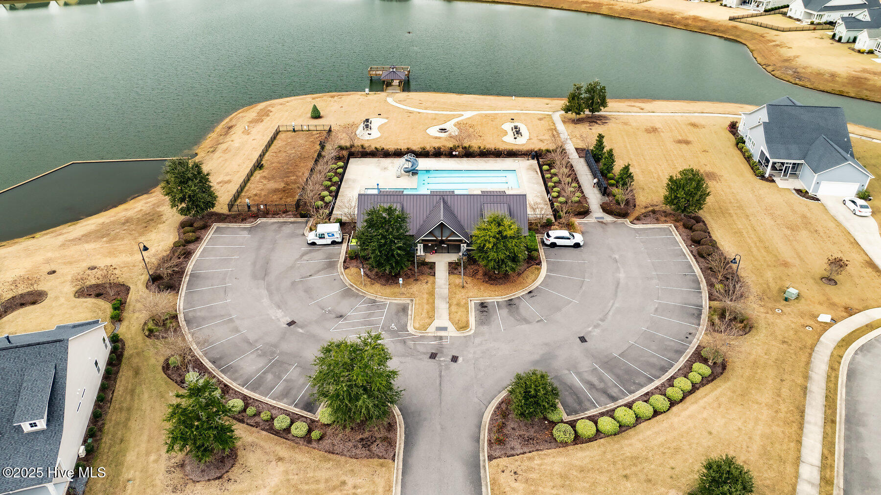 100544096 | Photo 48