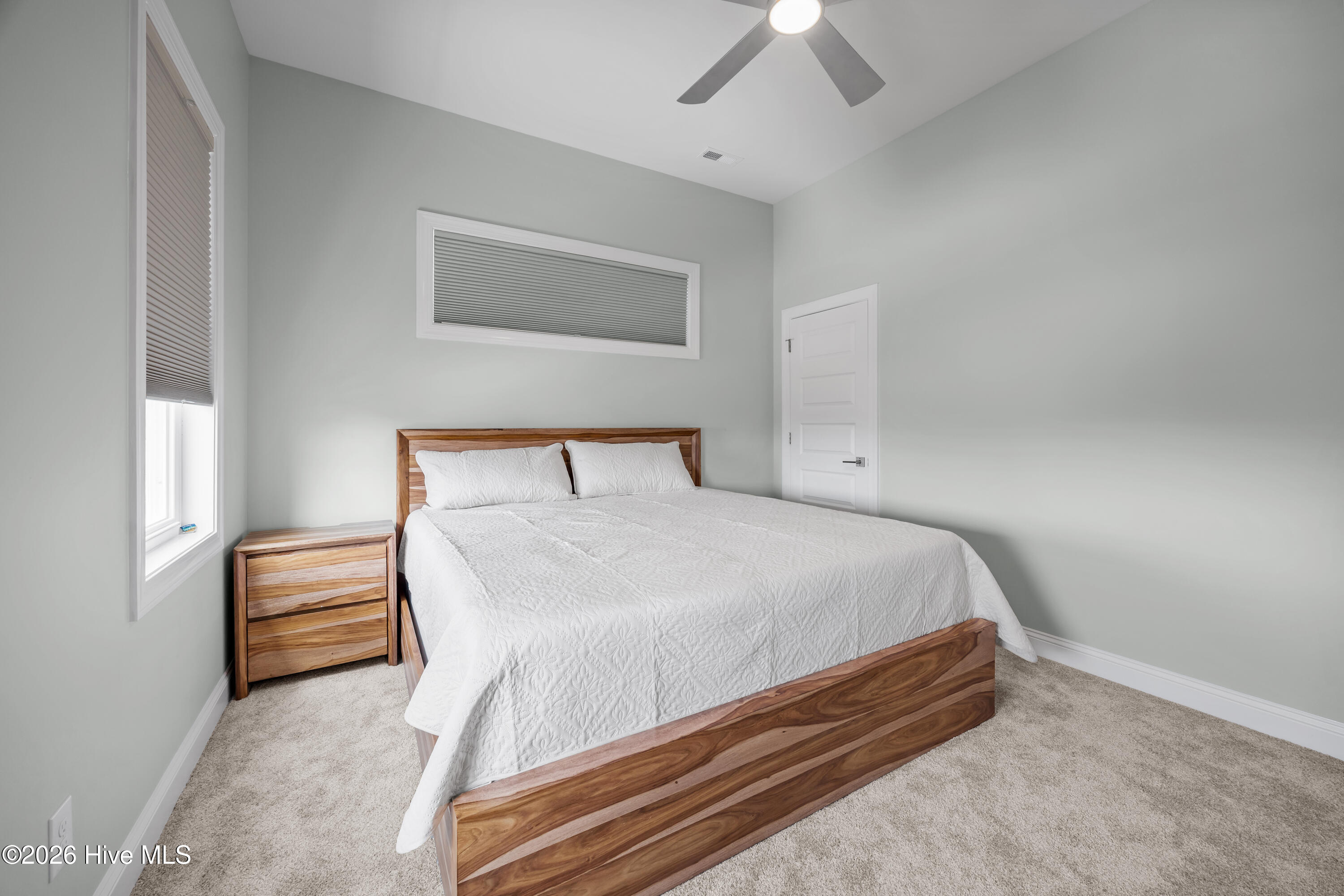 104 E Seaview Drive, Emerald Isle, NC, 28594