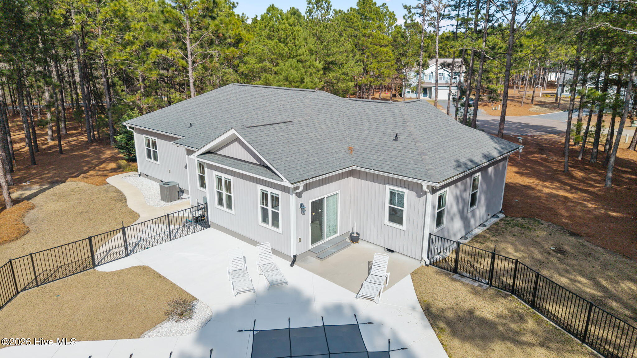 102 Roxburgh Court