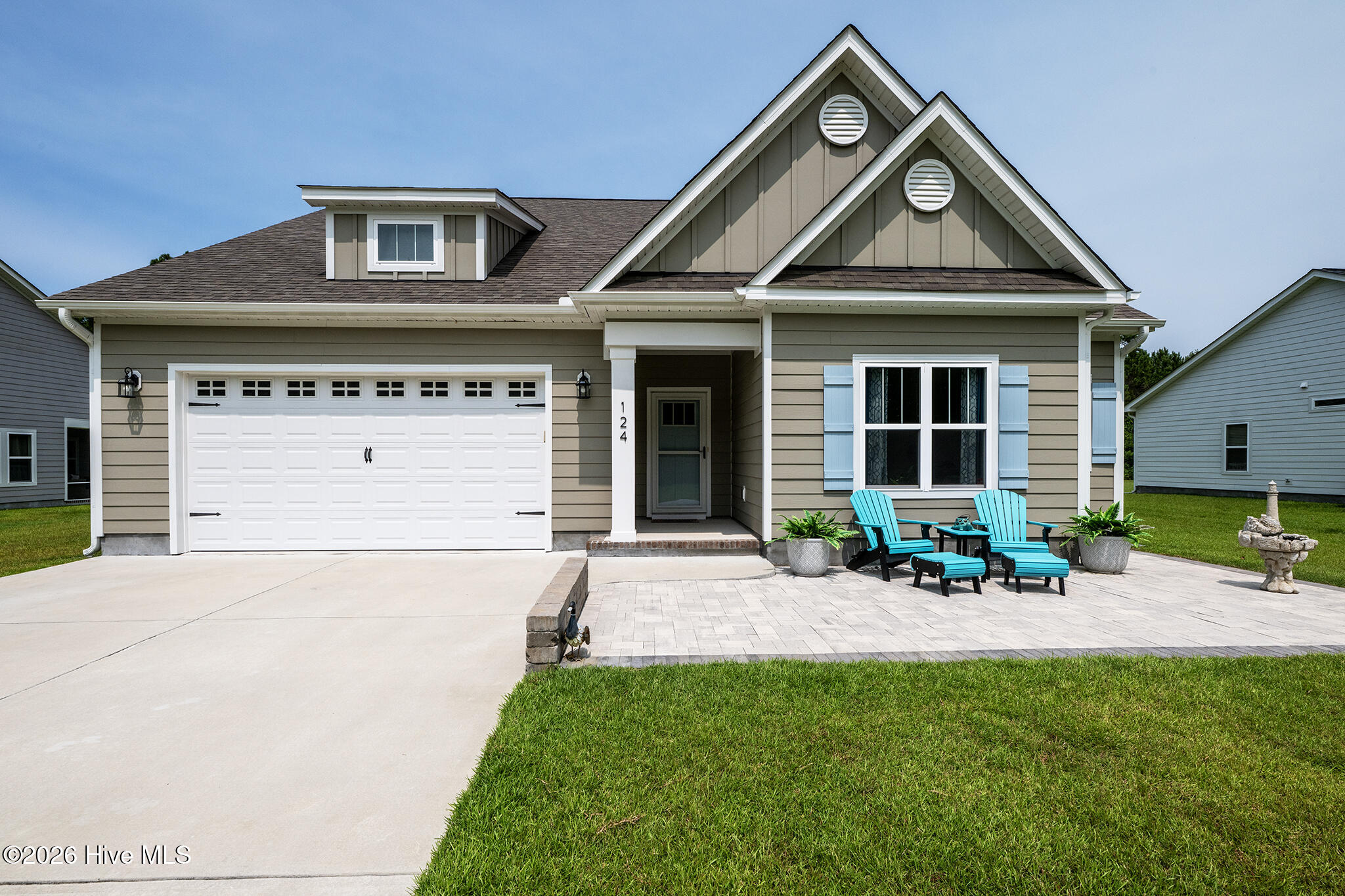 124 S Brightleaf Drive,Minnesott Beach