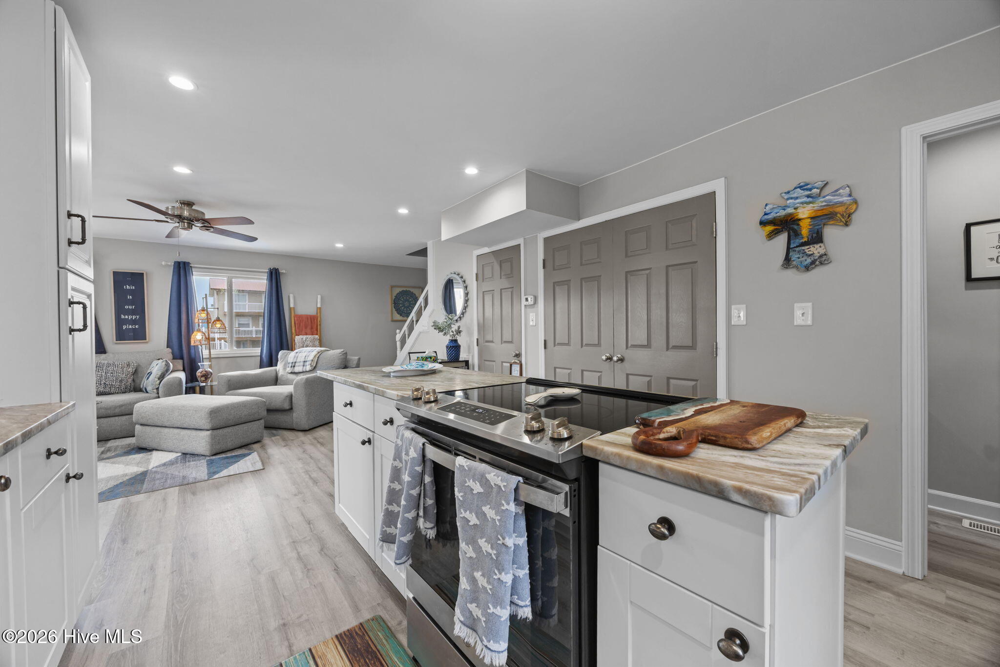 100551213 | Photo 13