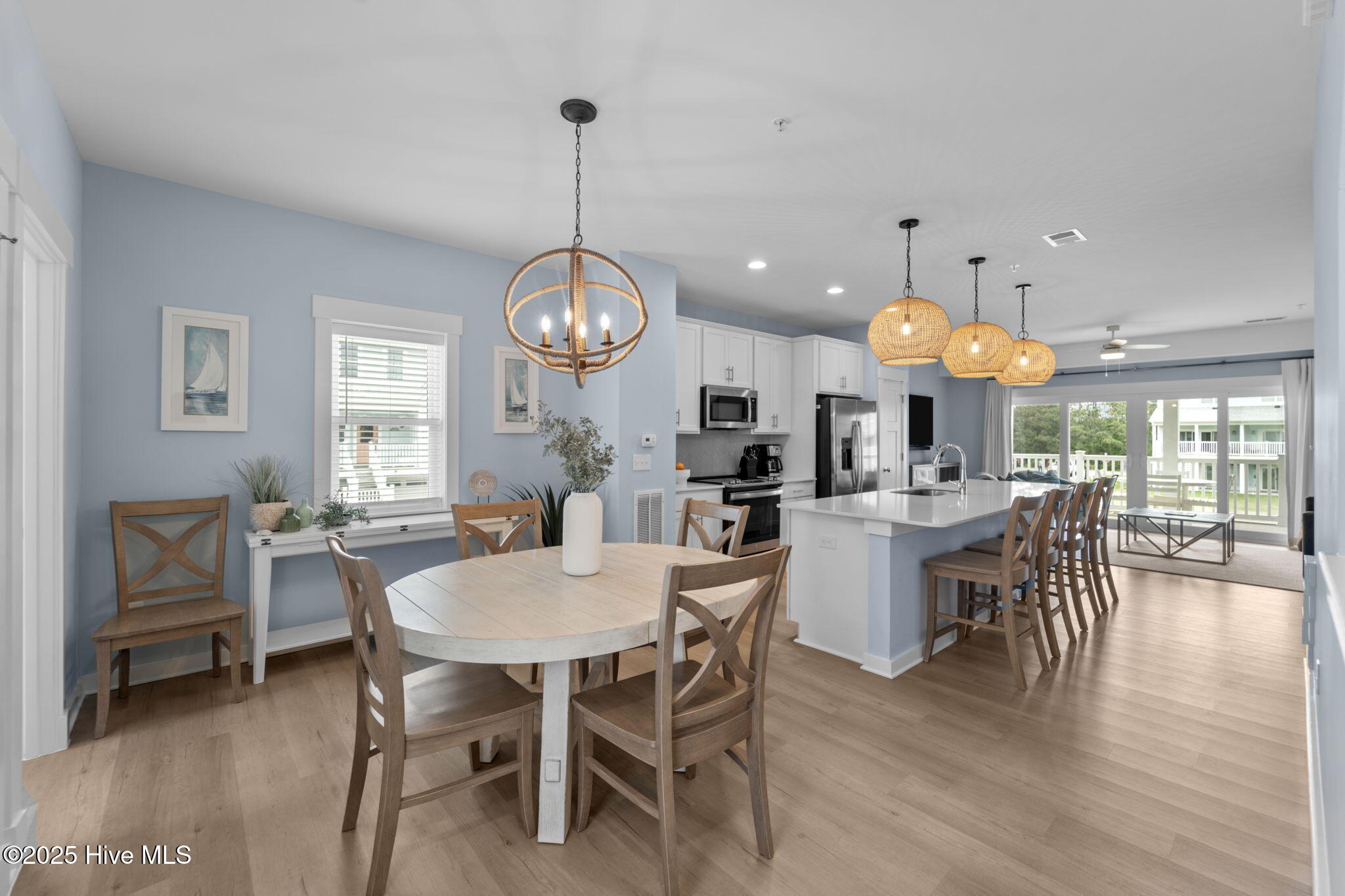 28-web-or-mls-WCR05905