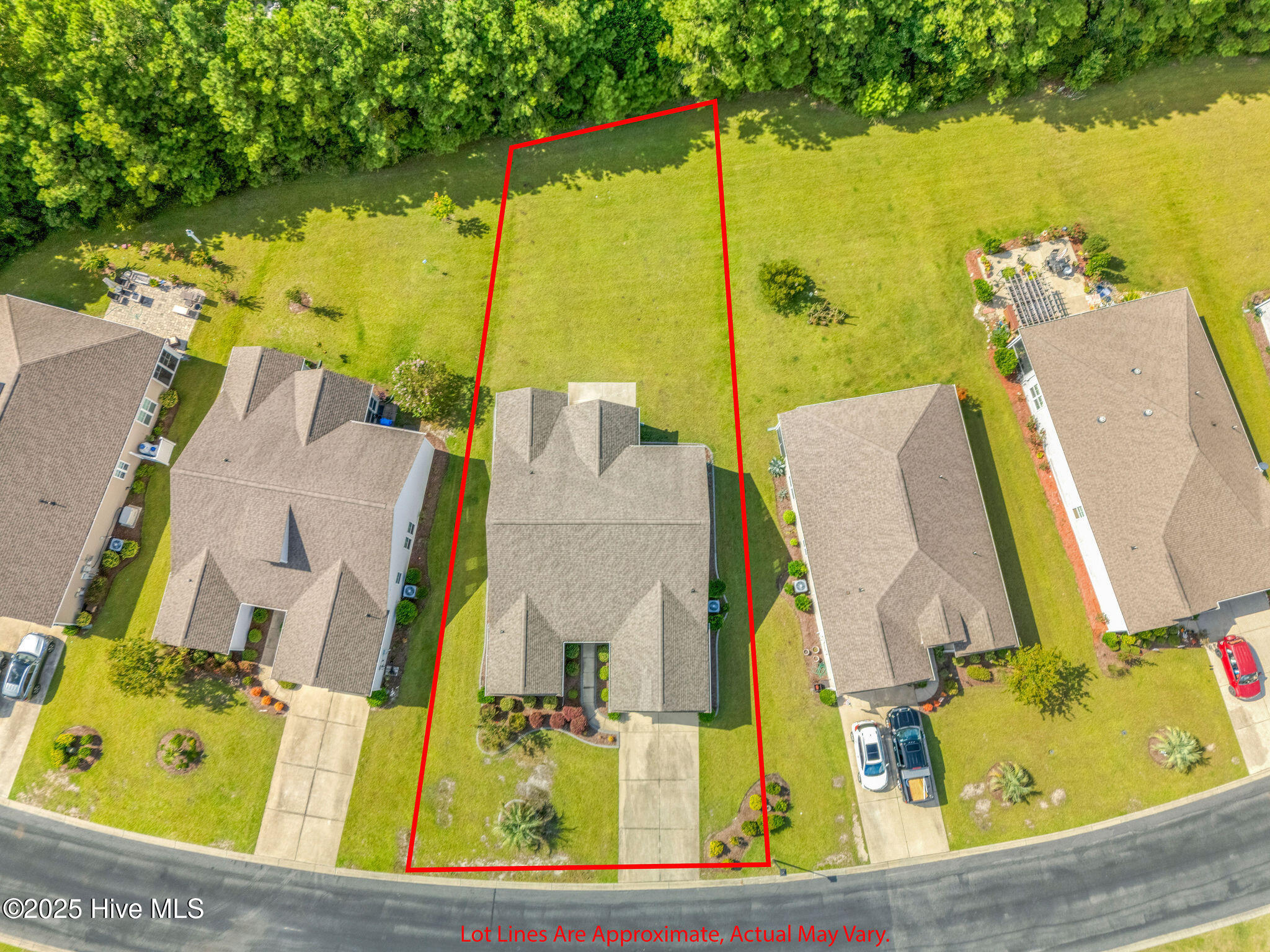 100550824 | Photo 46