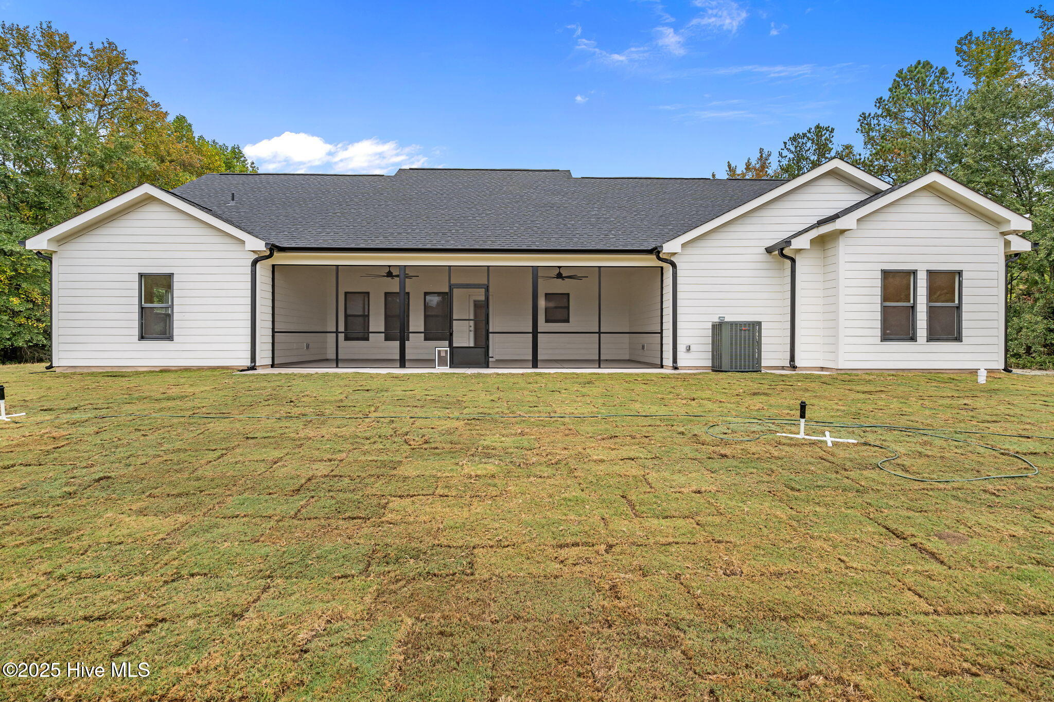 1099 Ring Road