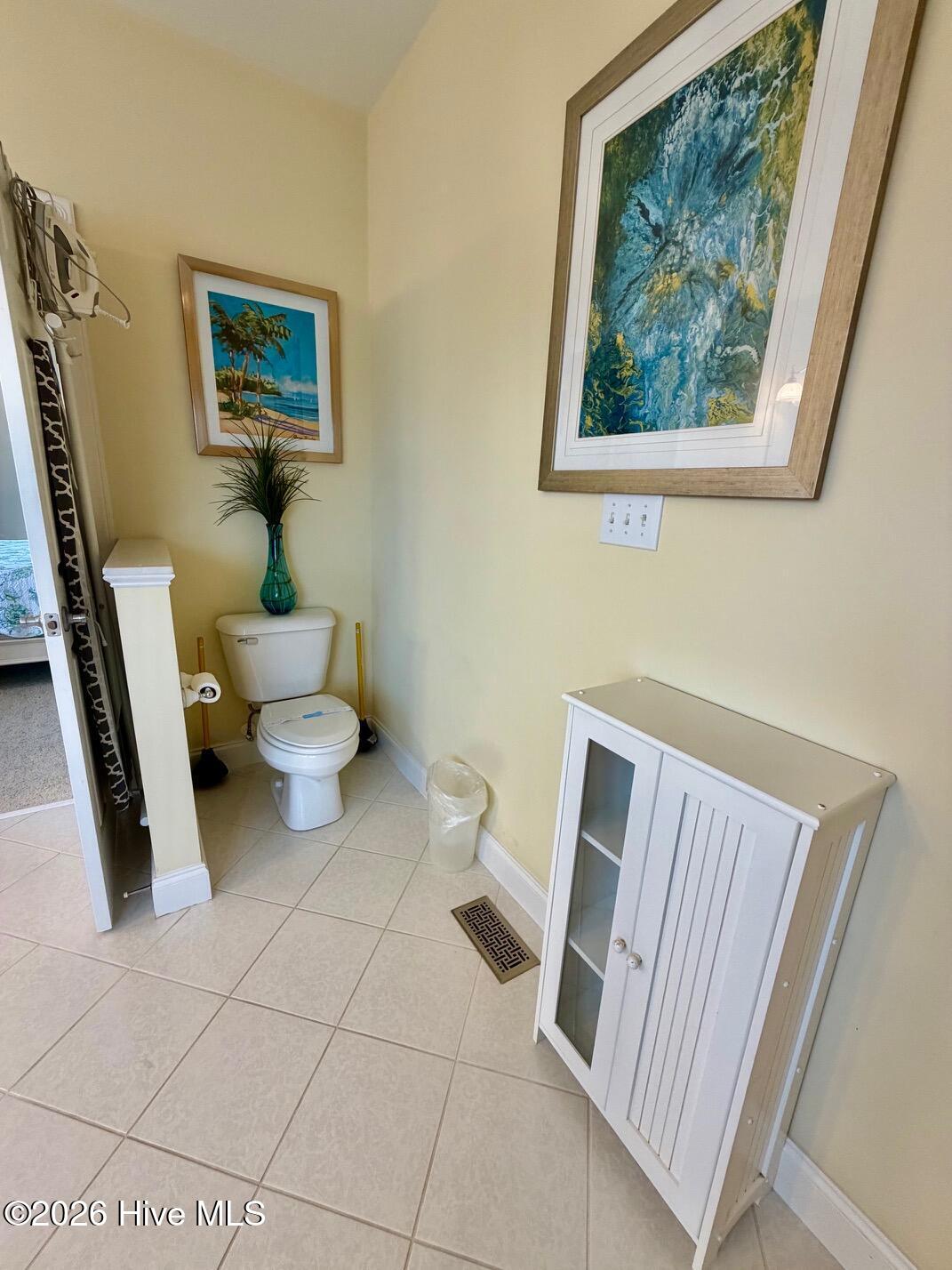8526 Ocean View Drive,Emerald Isle