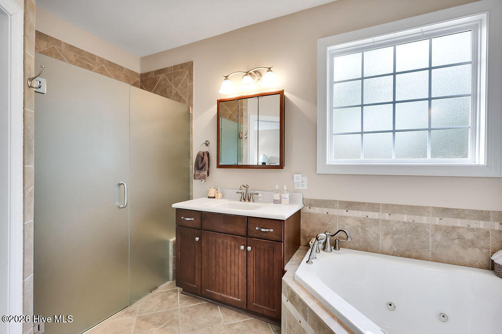 100553520 | Photo 22