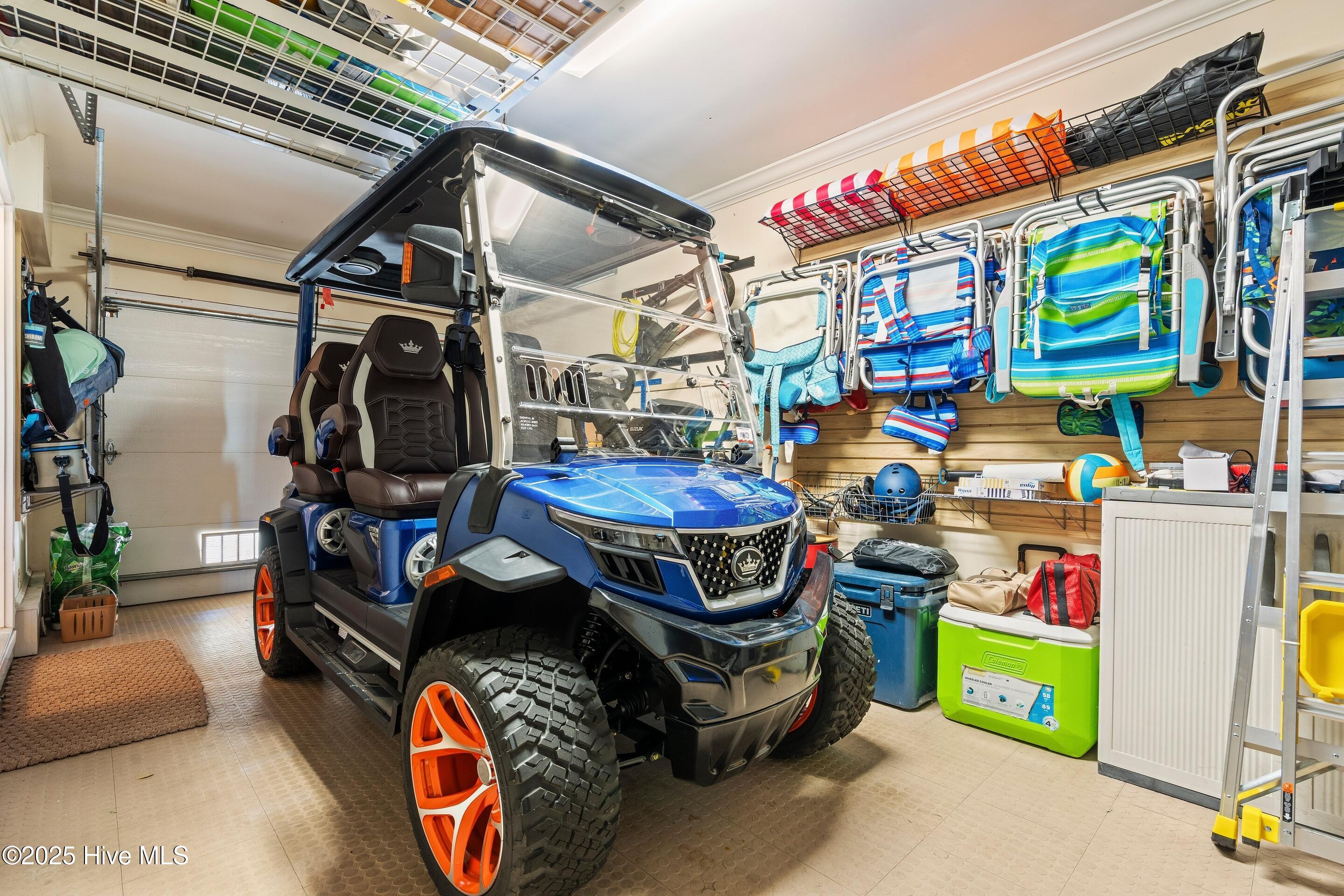 100545192 | Photo 61