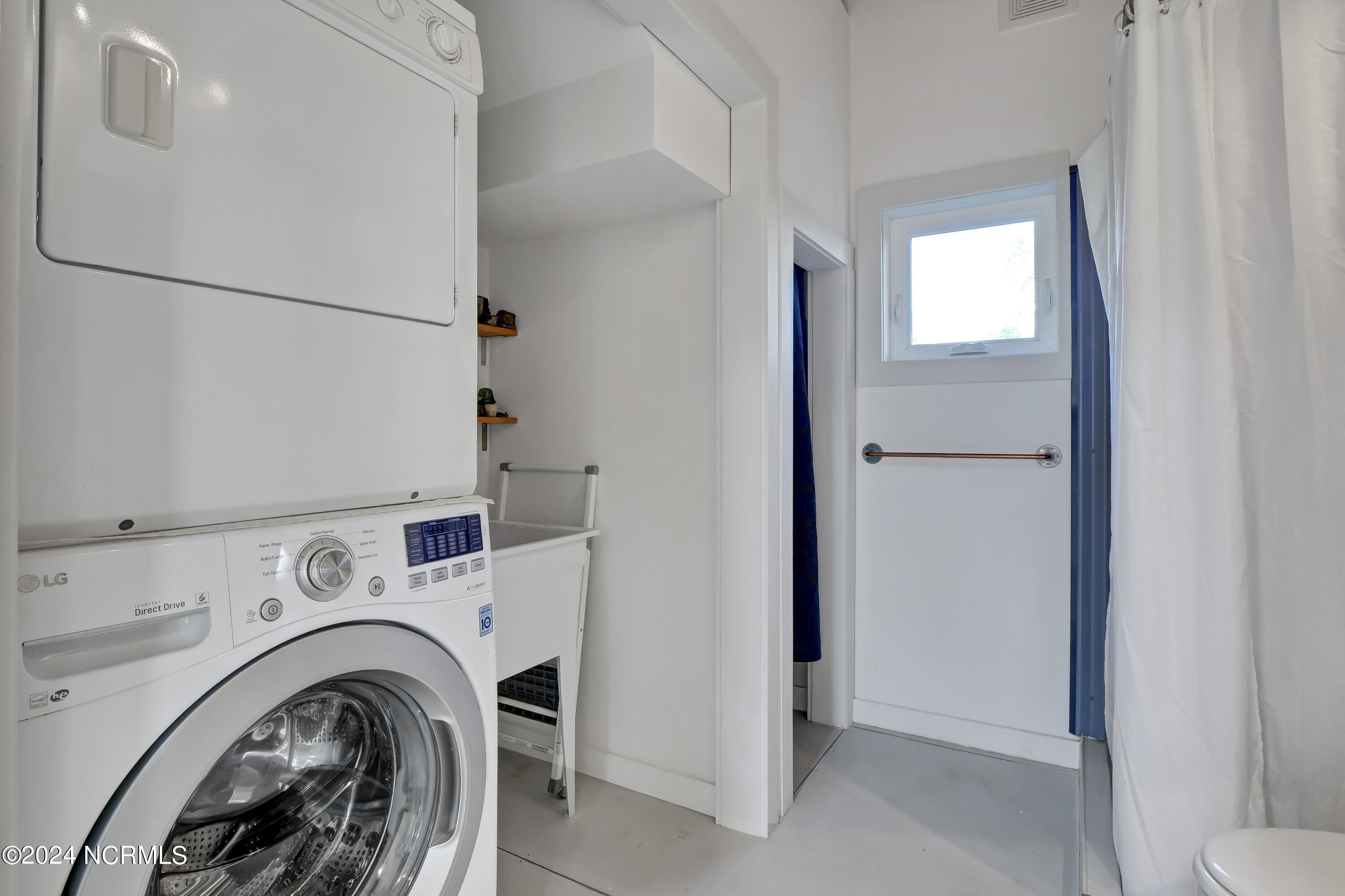 100552771 | Photo 52