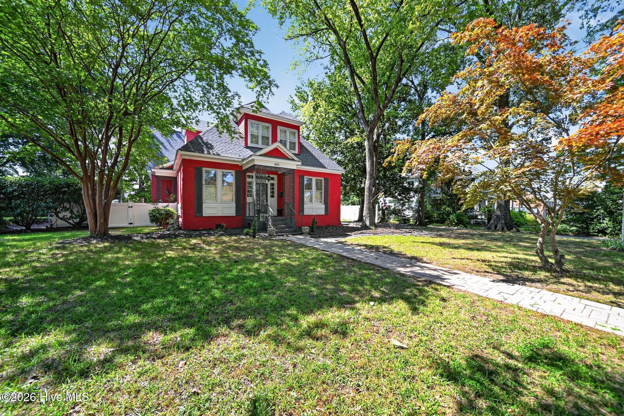 32nd image of 425 Roanoke Ave, Roanoke Rapids, NC 27870 | MLS# 100593466