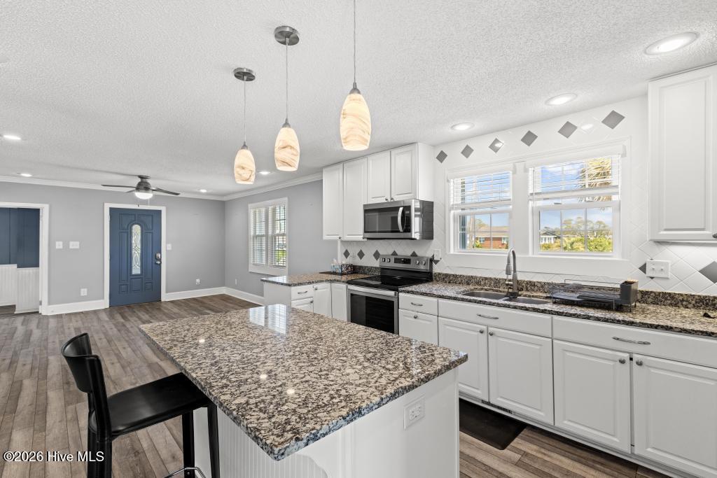 173 Salter Drive,Newport