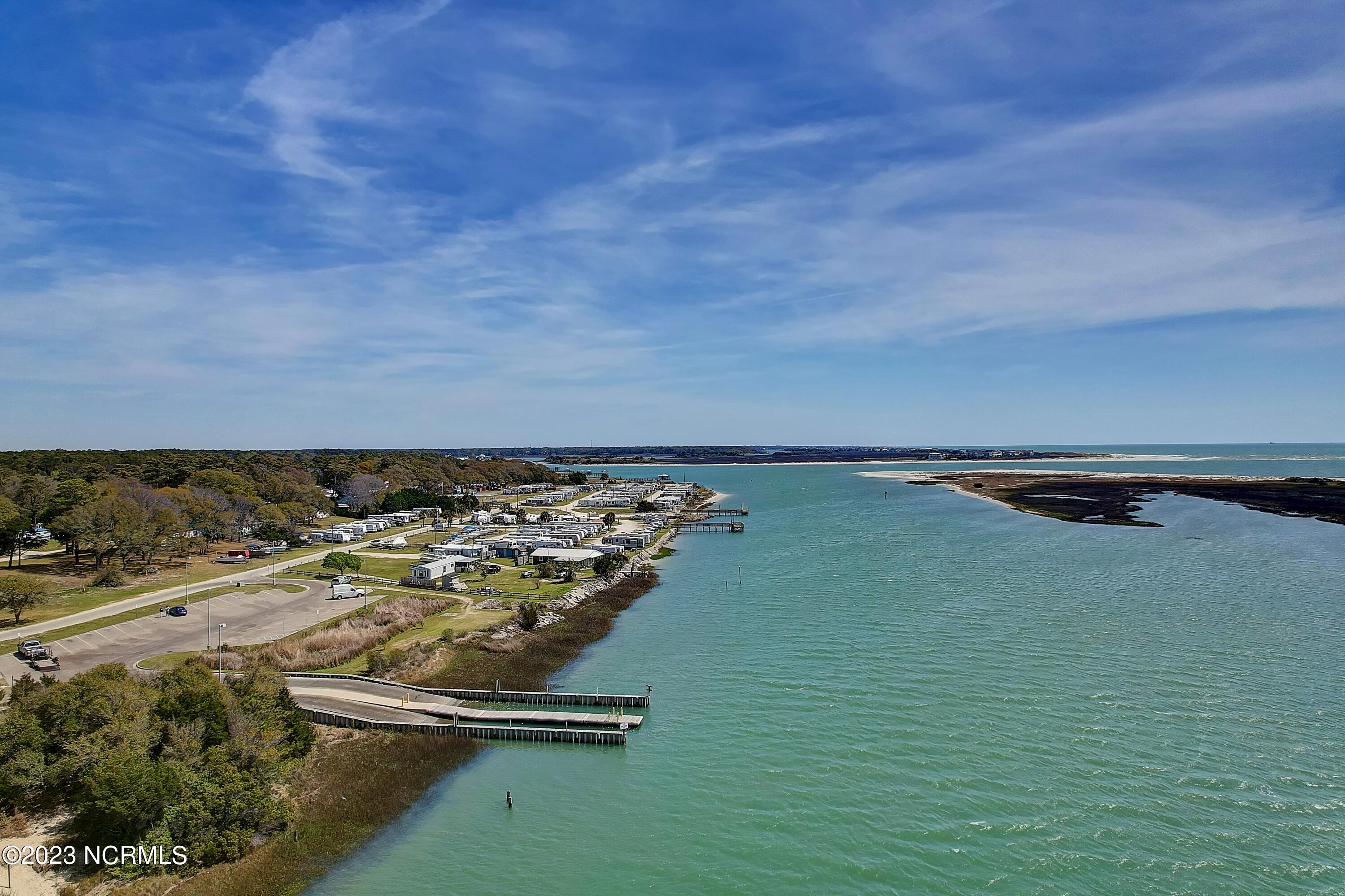 100522221 | Photo 33