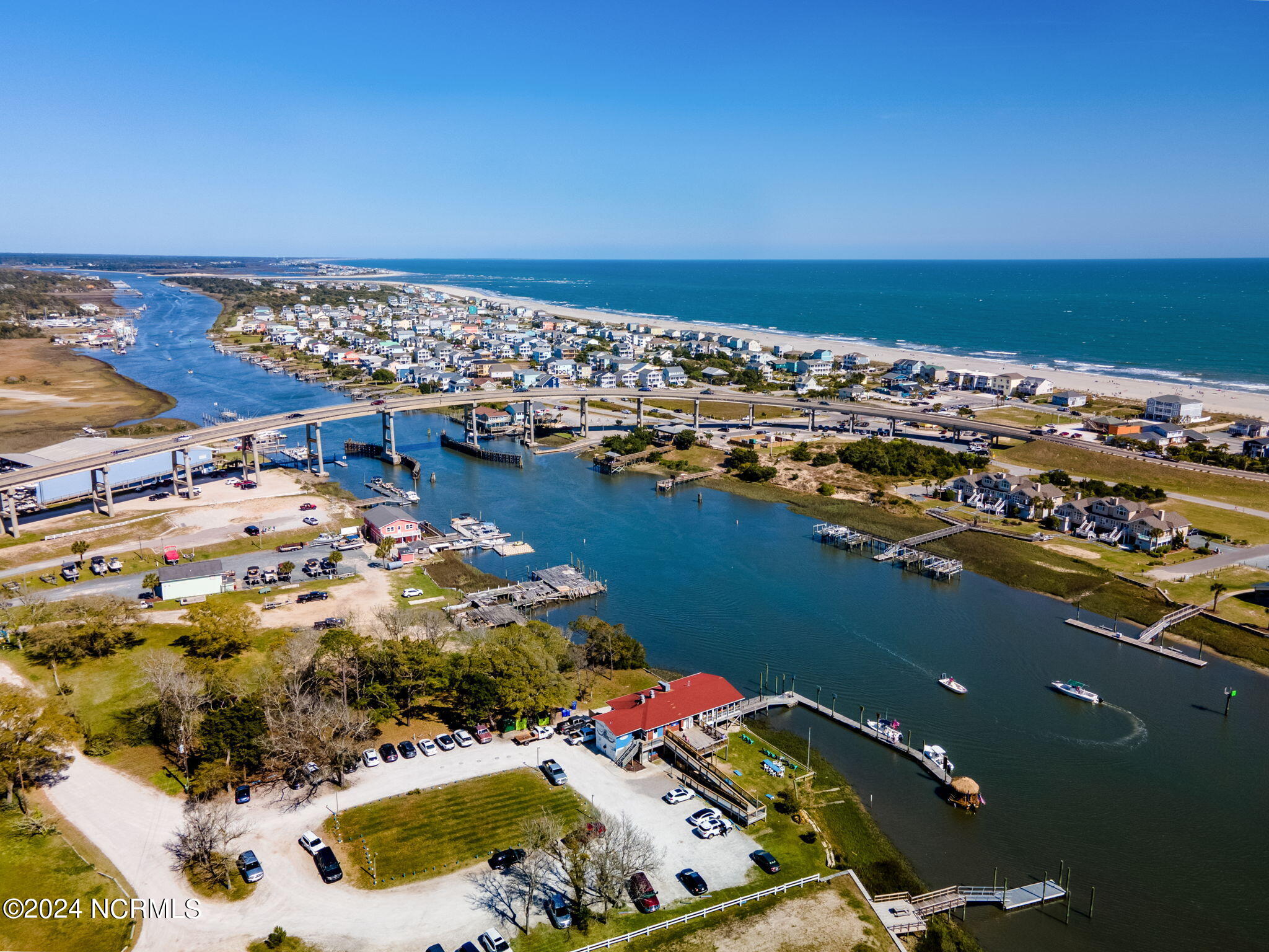 100460622 | Photo 30