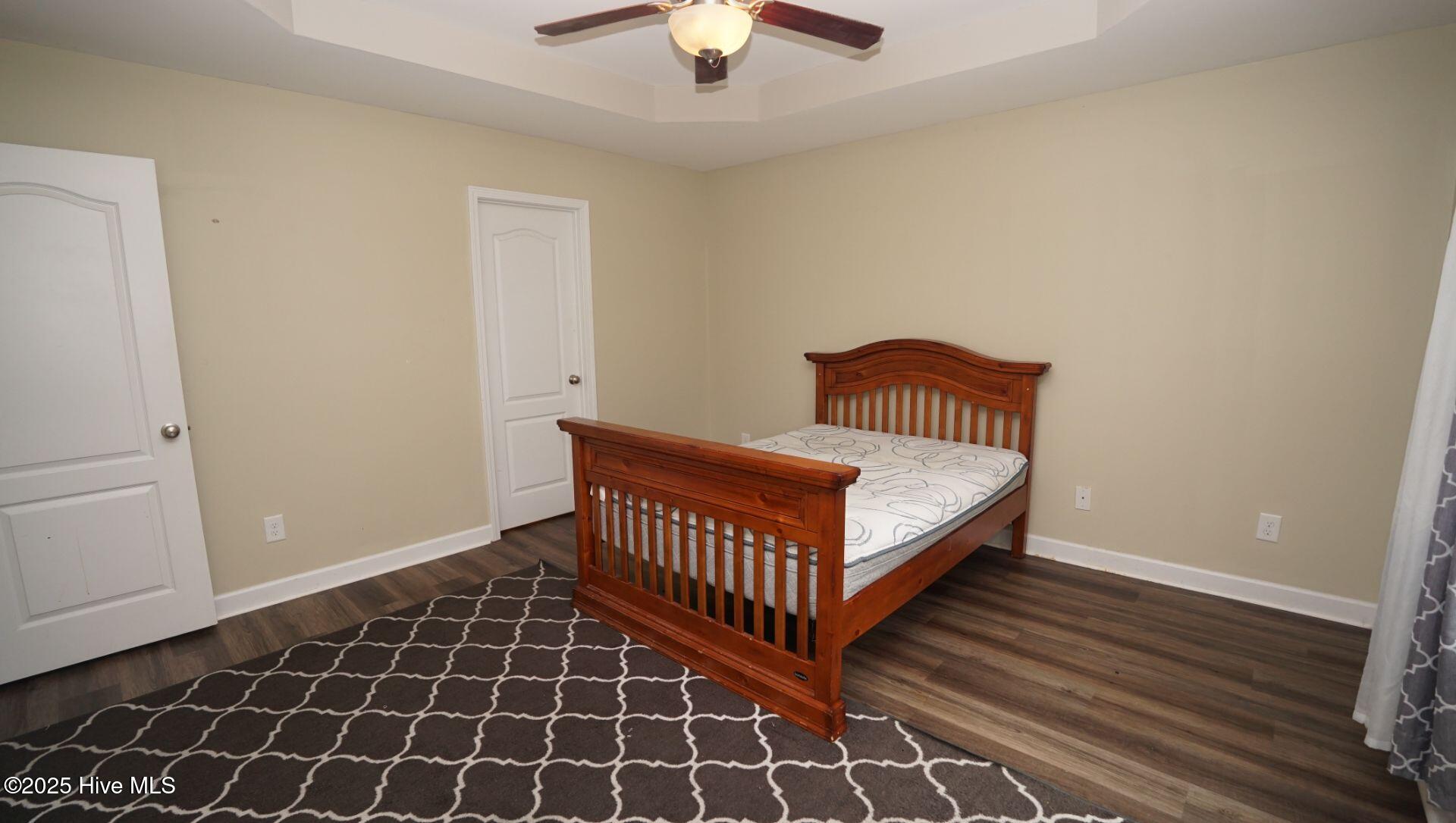 100538035 | Photo 21