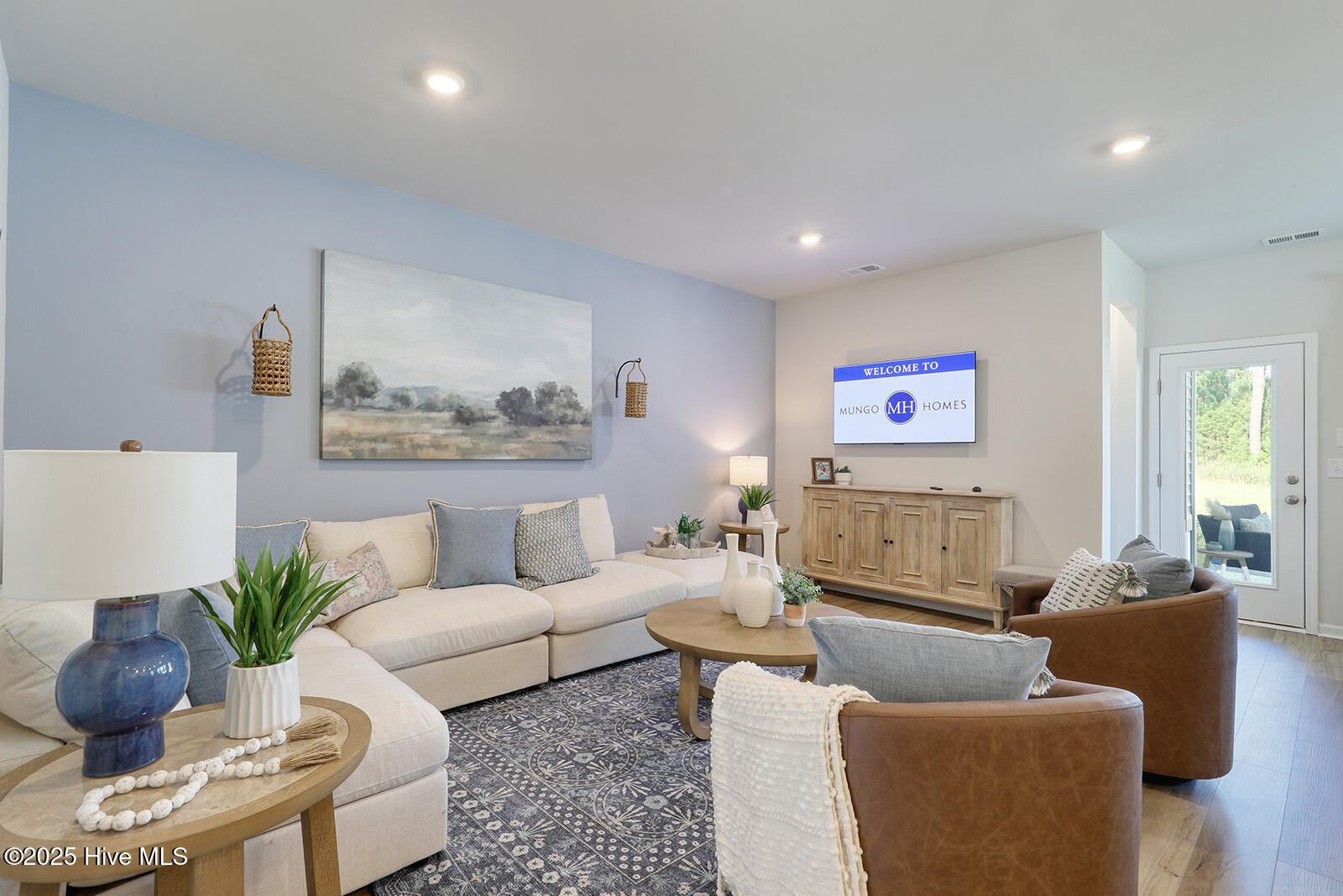 100517074 | Photo 19