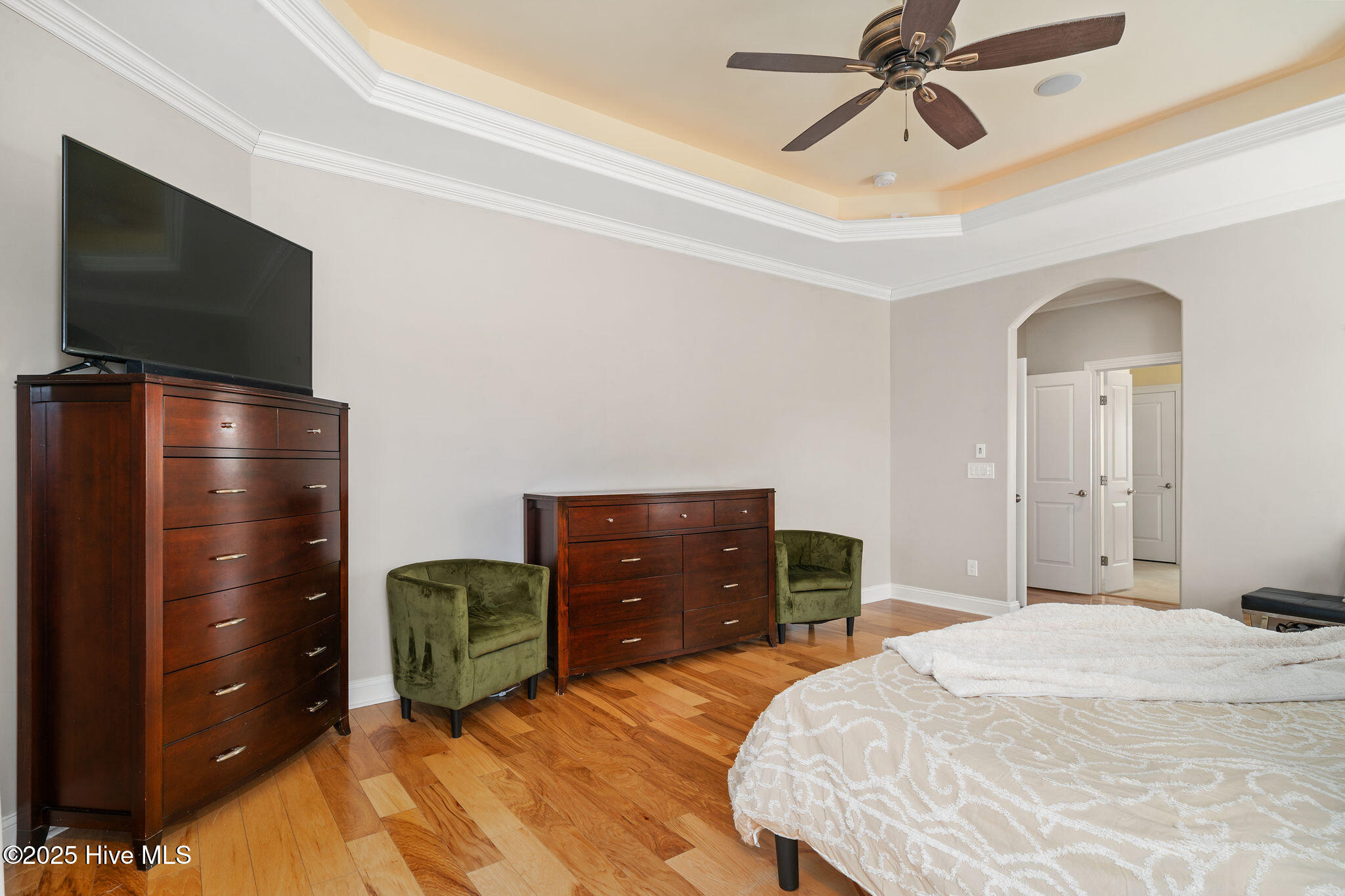 100542453 | Photo 16