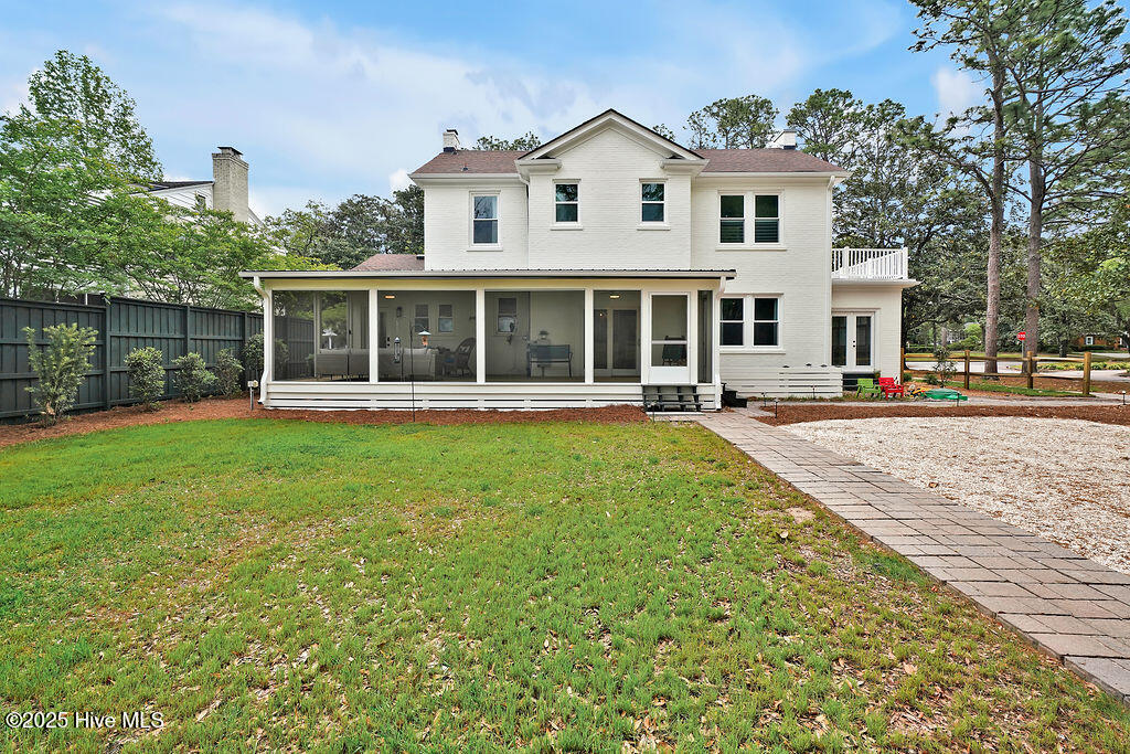 100528025 | Photo 33