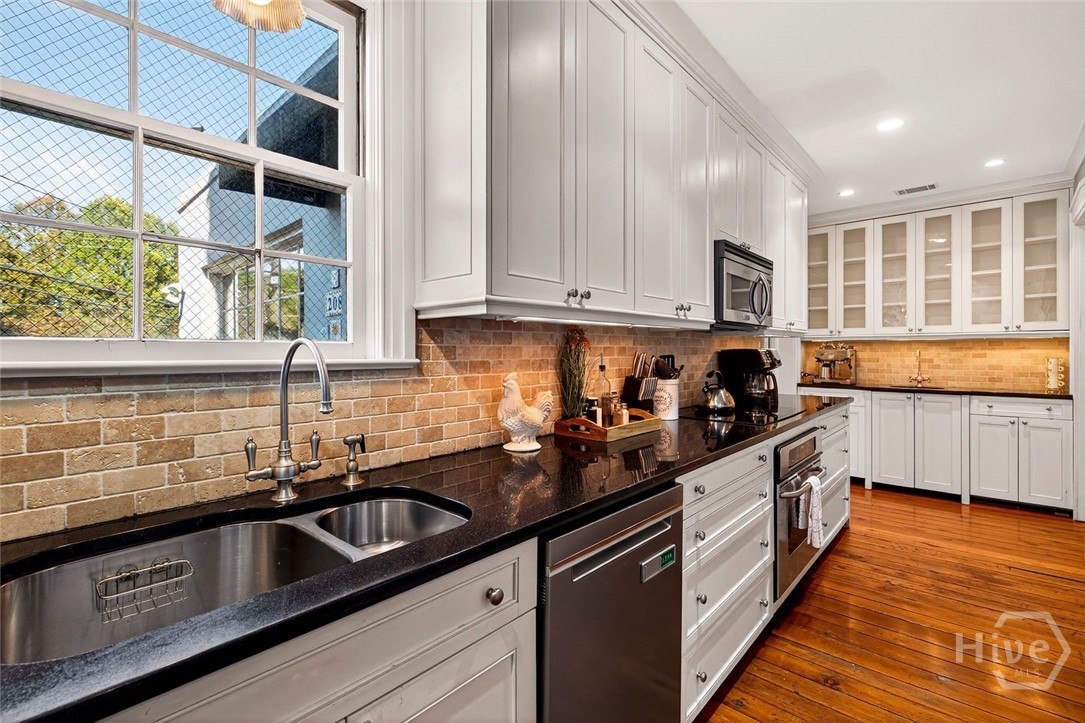 208 E Liberty Street, Savannah, GA, 31401