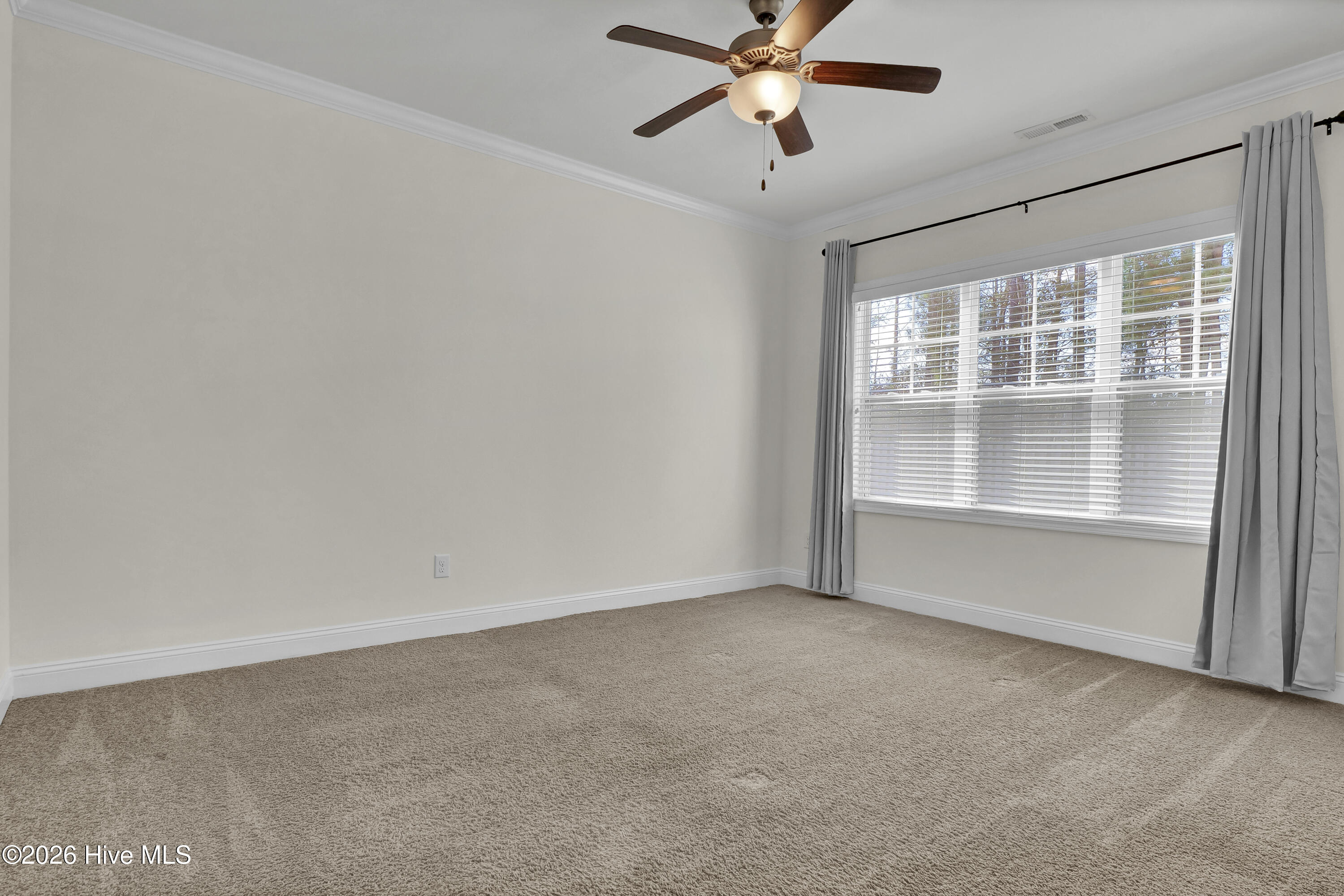 606 Jasmine Way, Burgaw, NC 28425 – photo 17: Master Bedroom