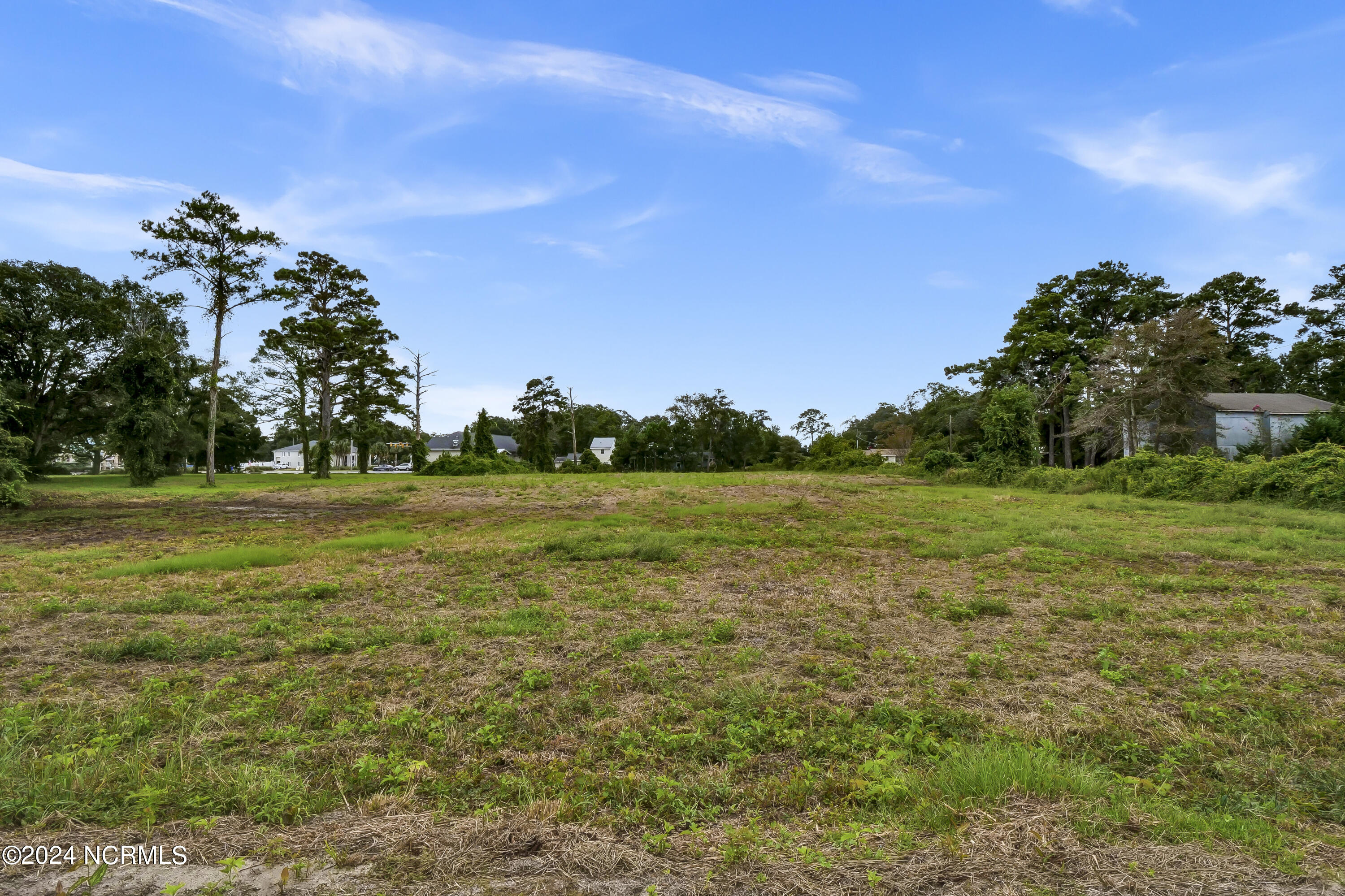 100467978 | Photo 19