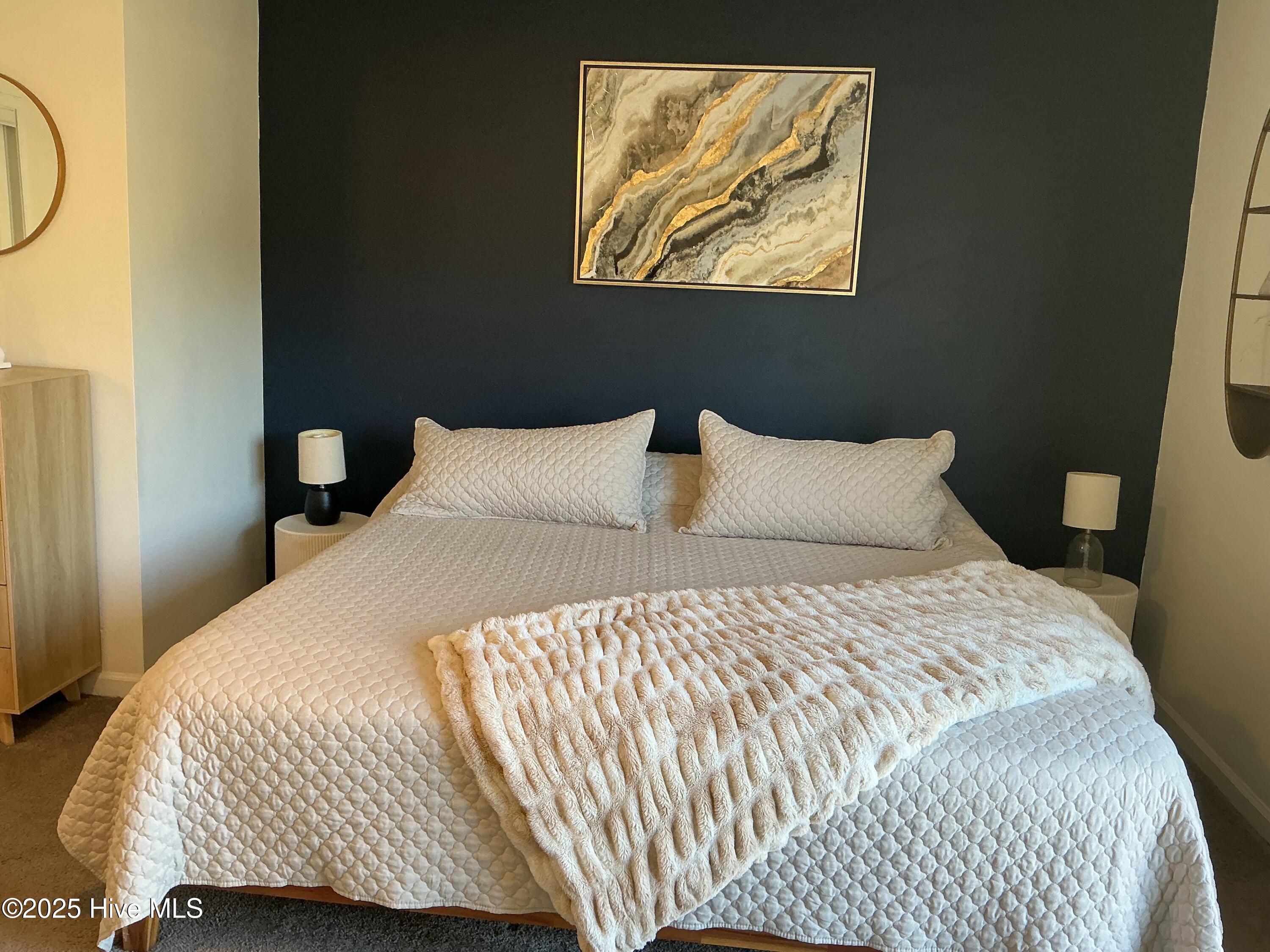 100540003 | Photo 23