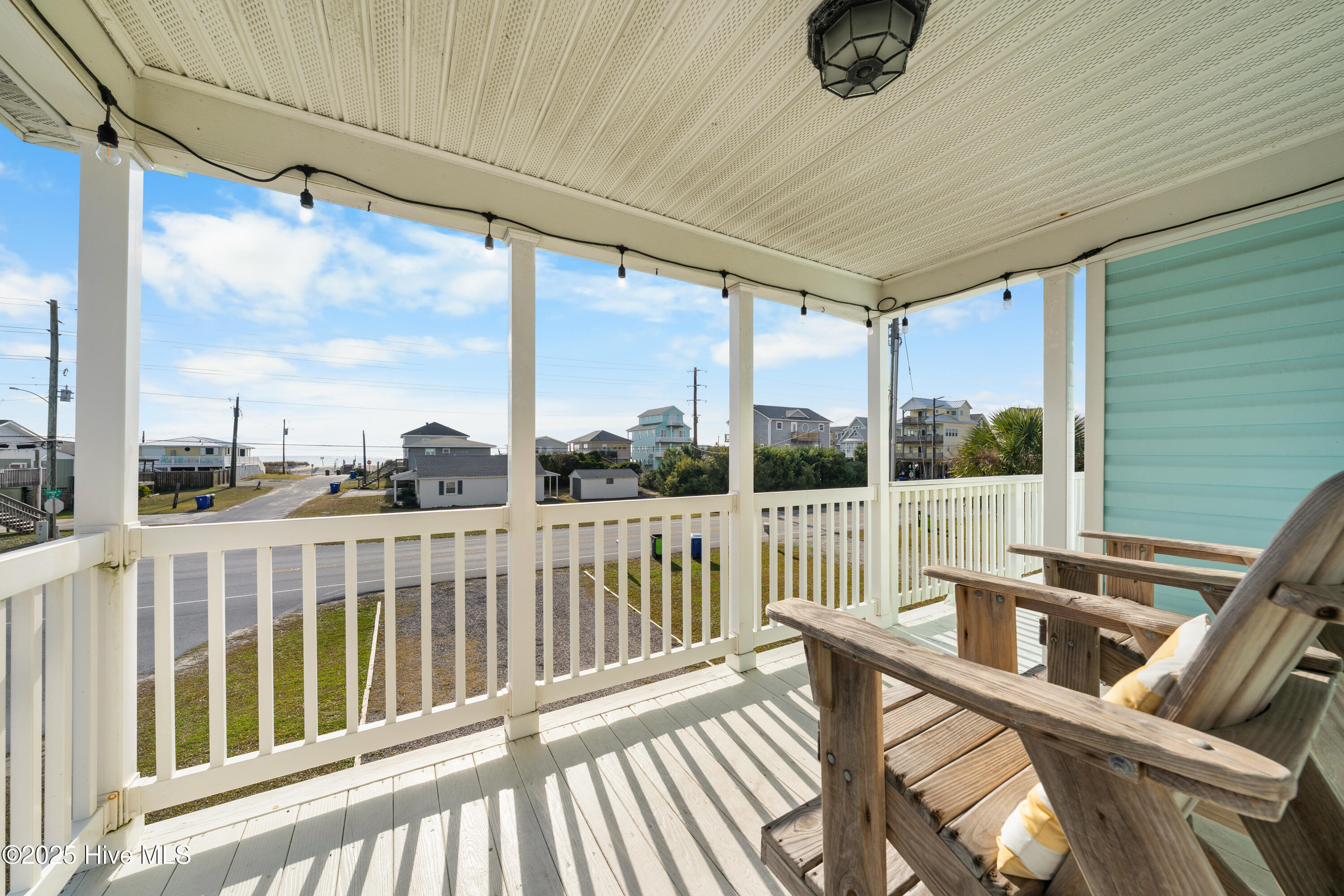 100544143 | Photo 30