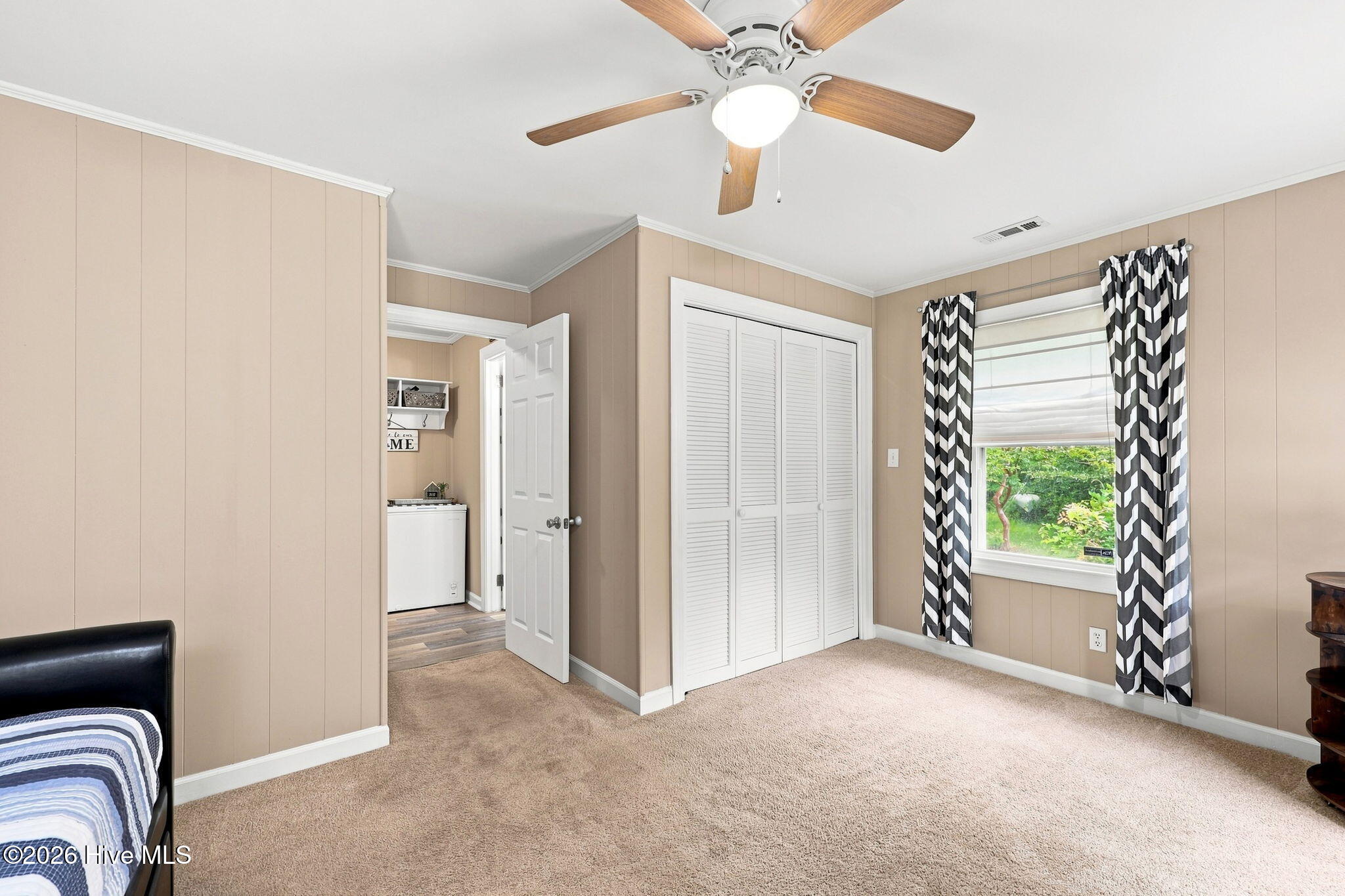 2610 W Forest Drive,Newport