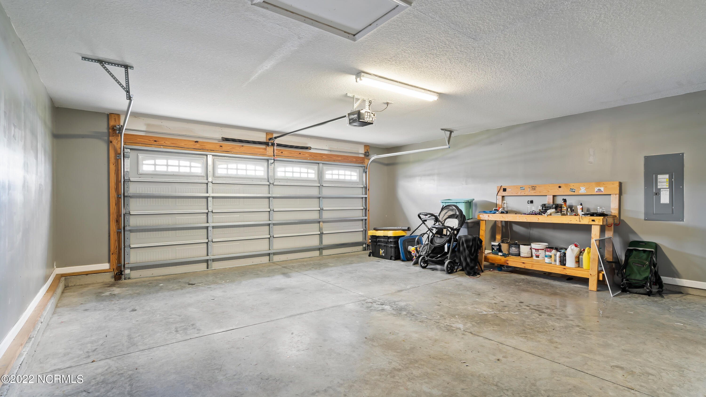 100566644 | Photo 30