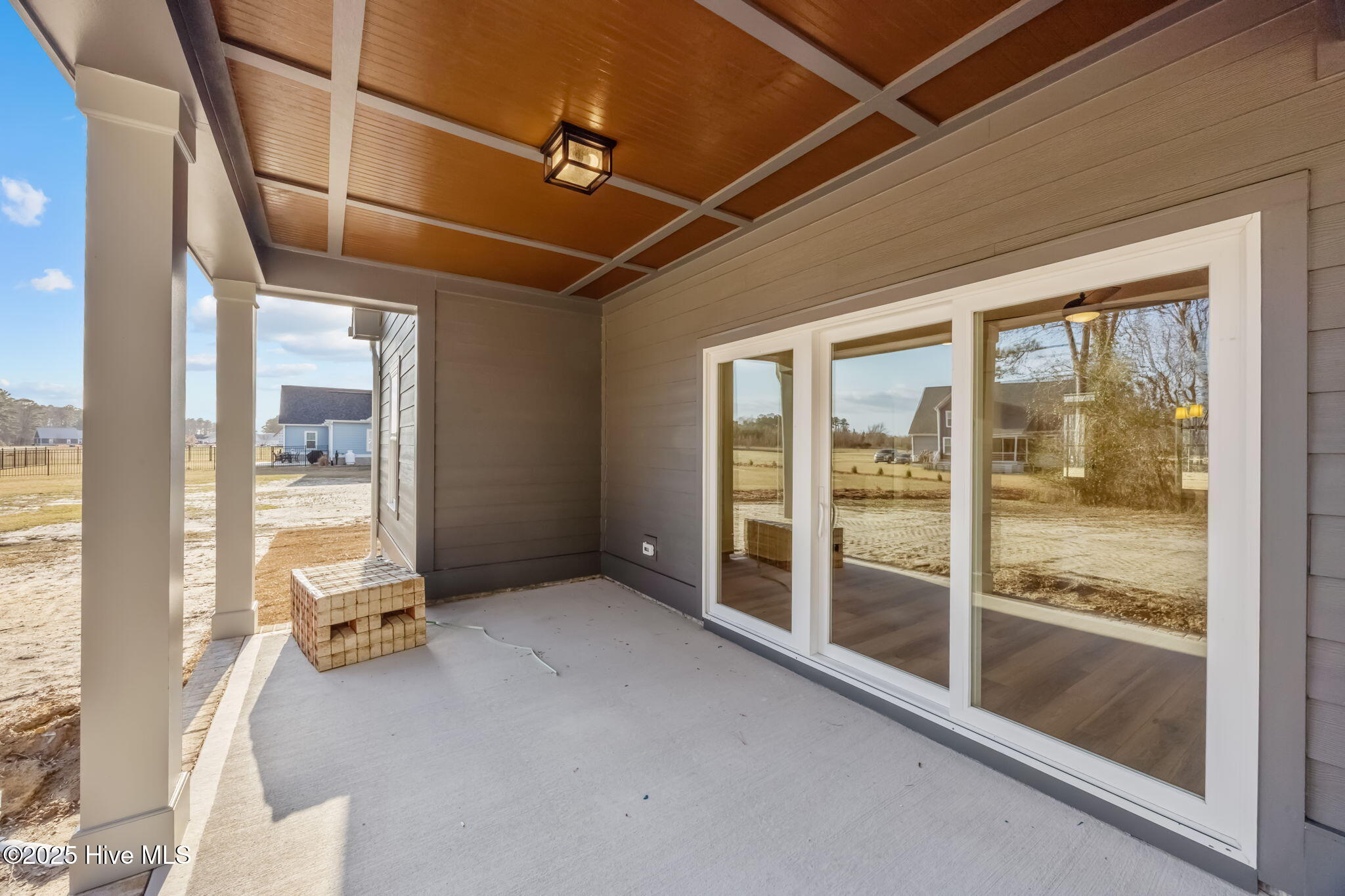 98 E Morning Glory Drive,Minnesott Beach