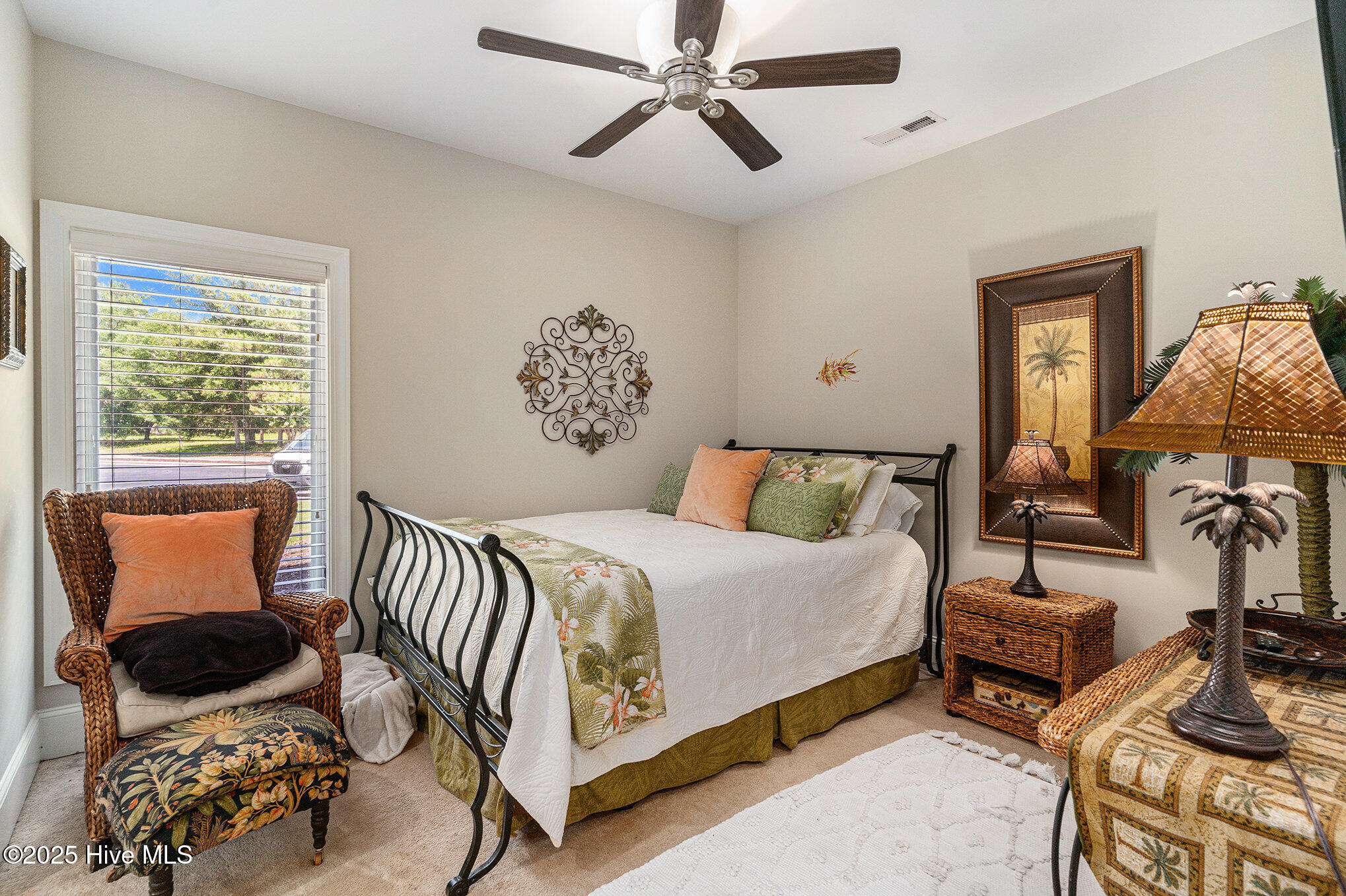 100529014 | Photo 11