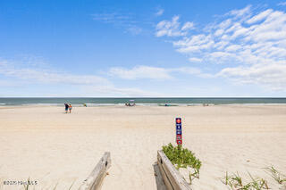 100525169 | Photo 43