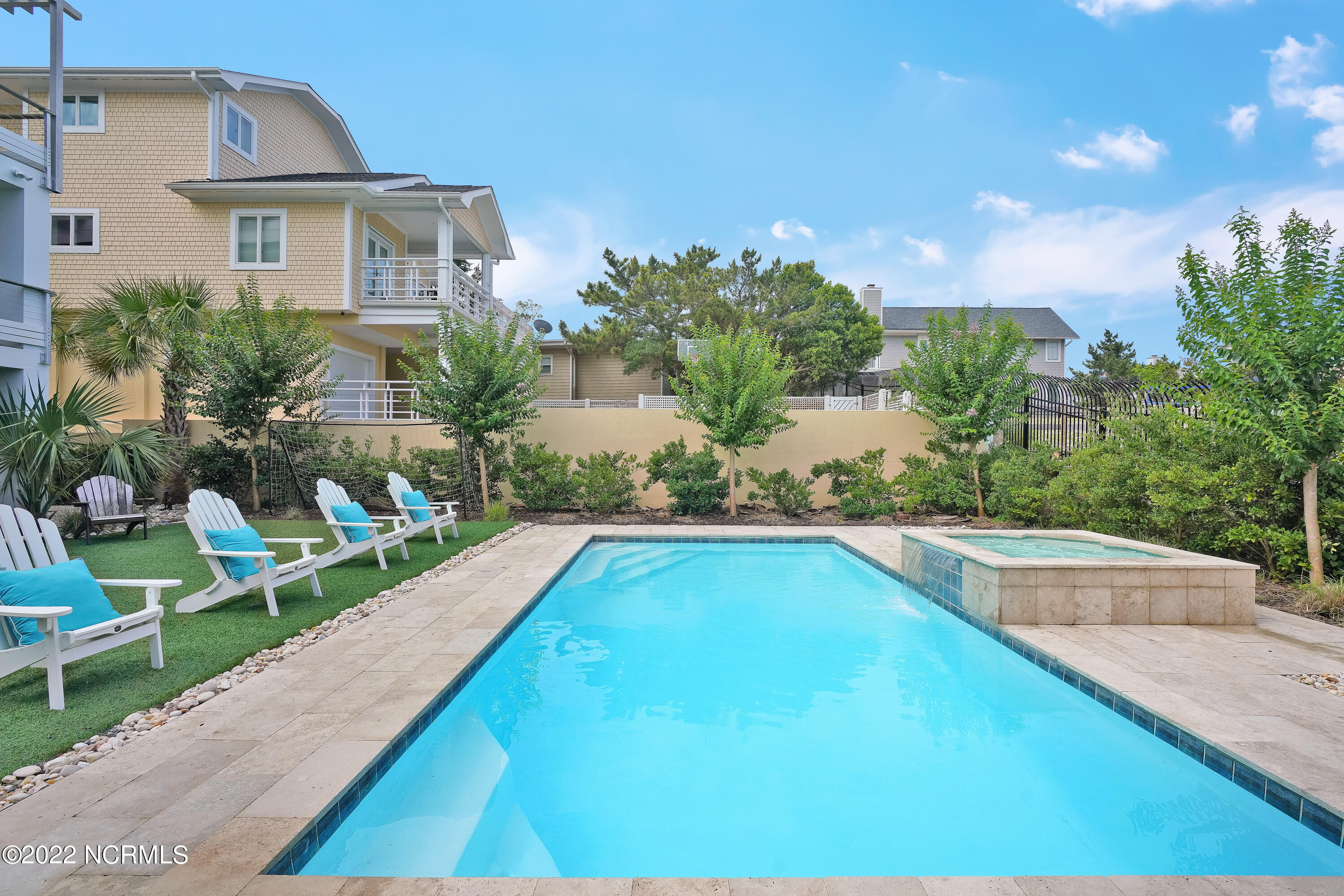 100462193 | Photo 61