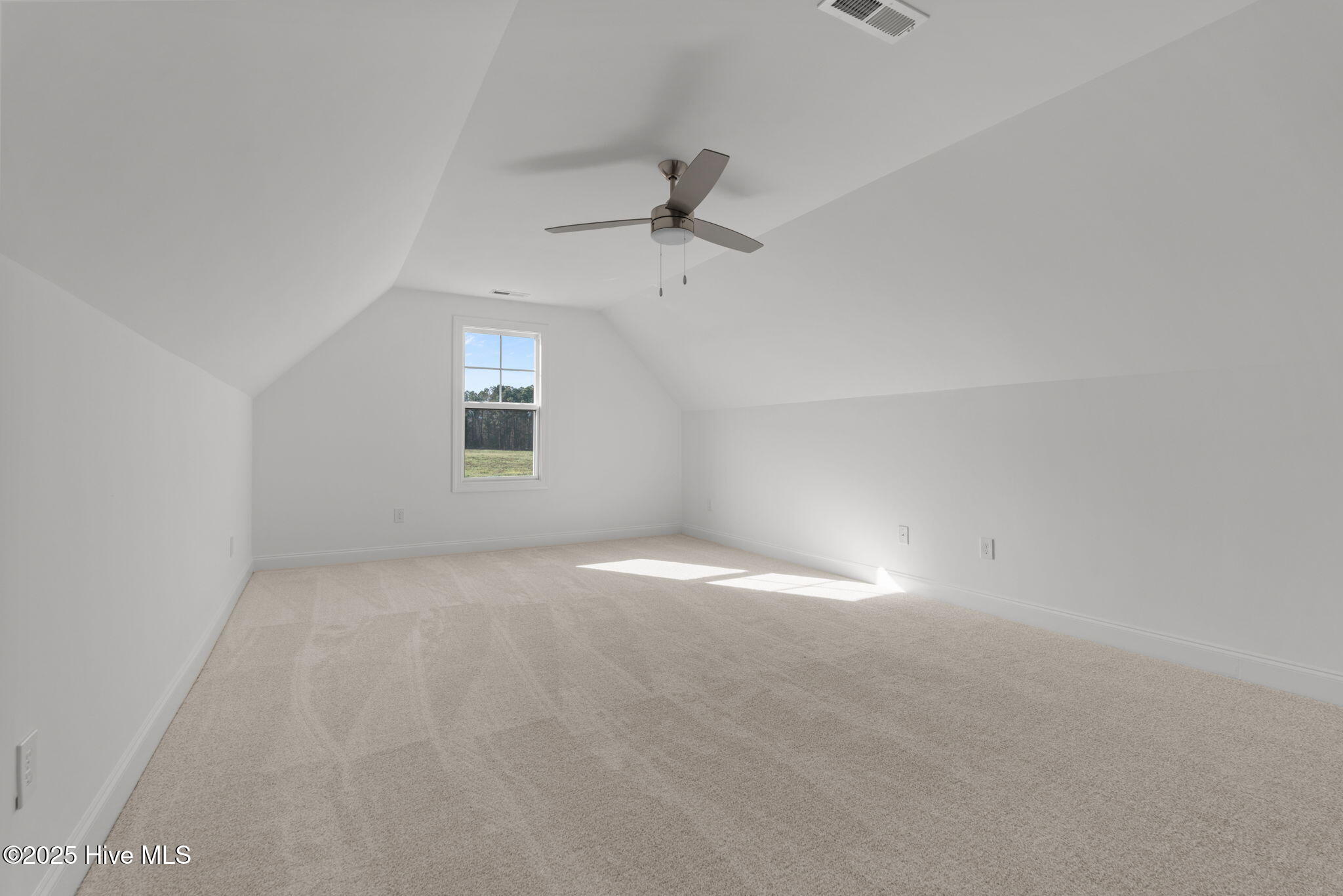 725 Peele Farm Lane