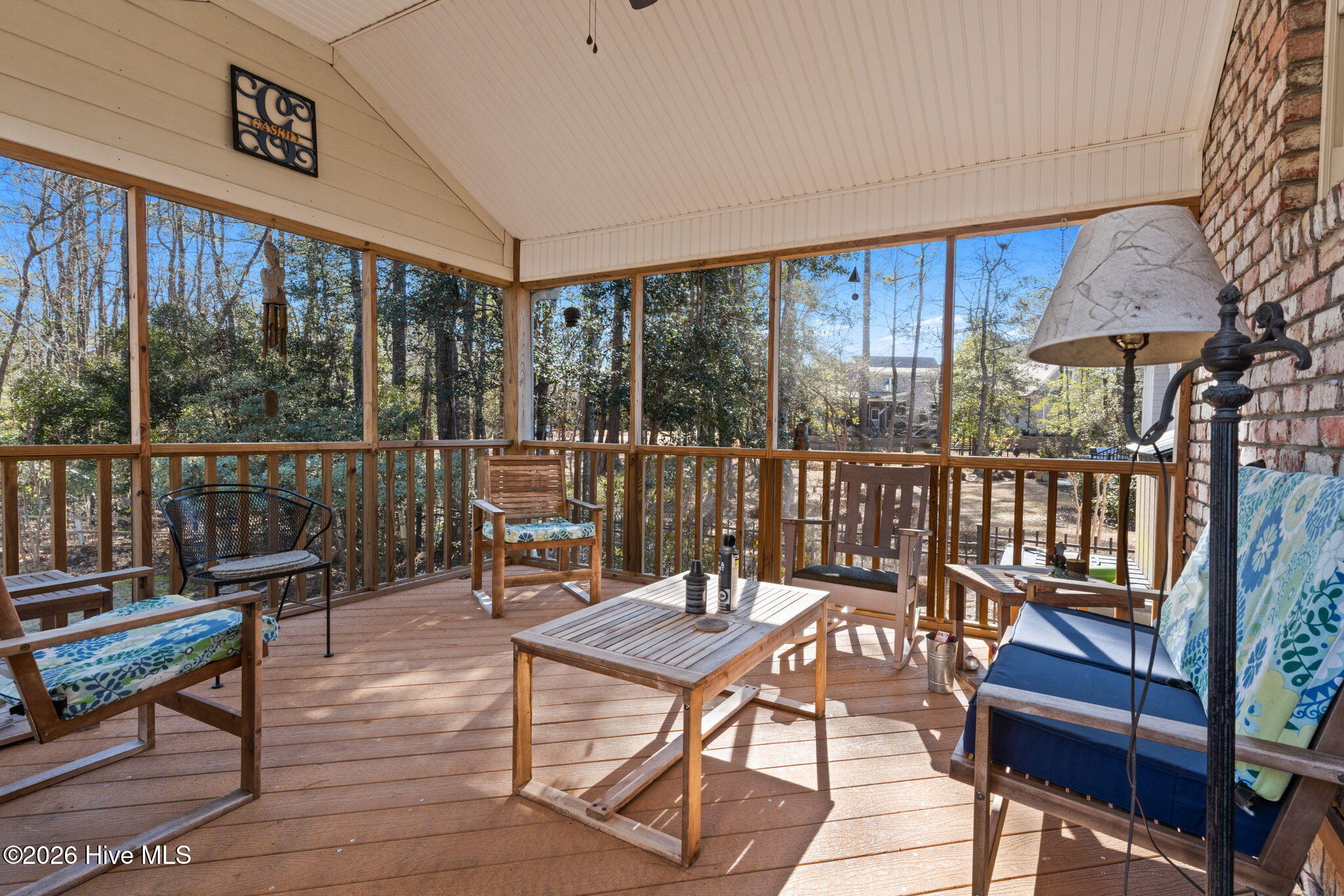 100553599 | Photo 49