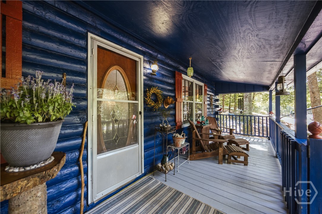 3383 Wolf Drive