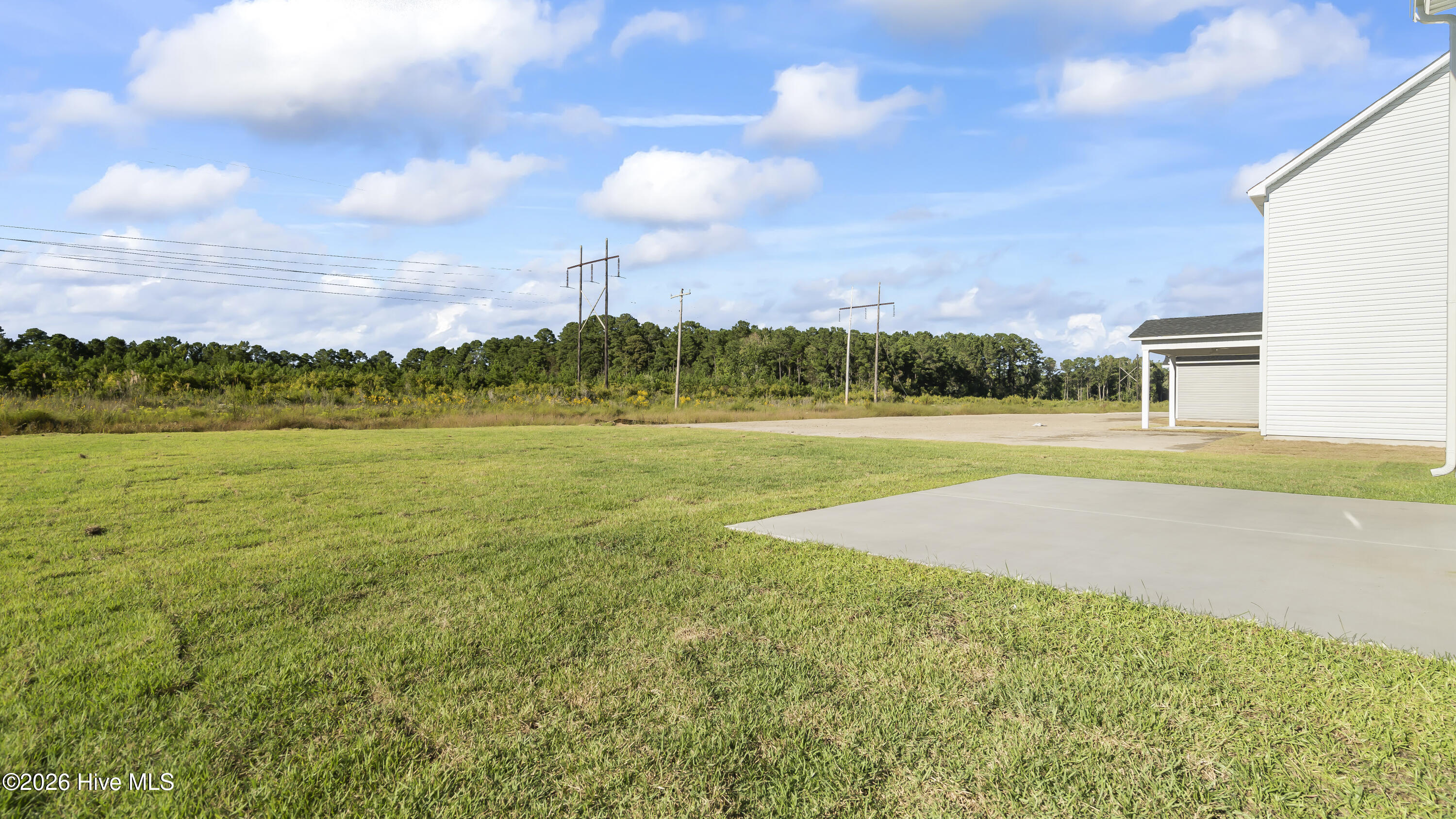 100563871 | Photo 27