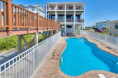 100547319 | Photo 57