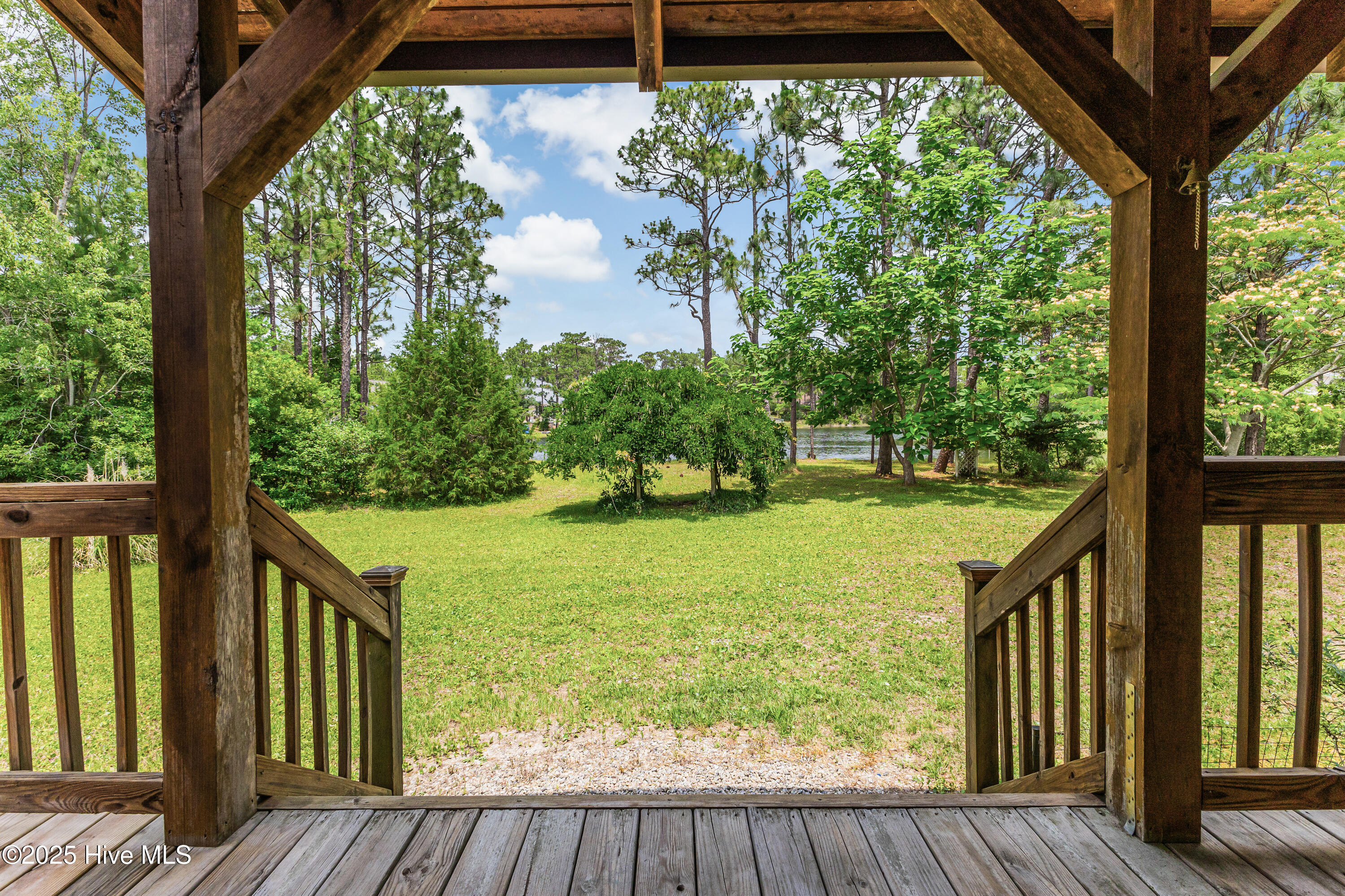 100512756 | Photo 35