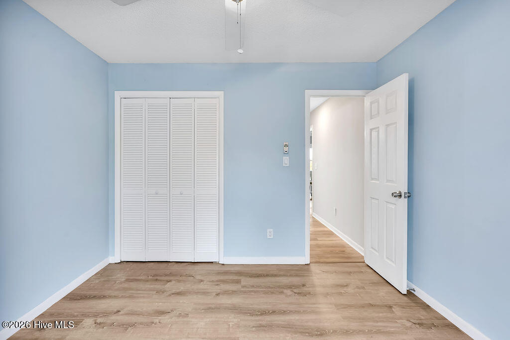 100570614 | Photo 15