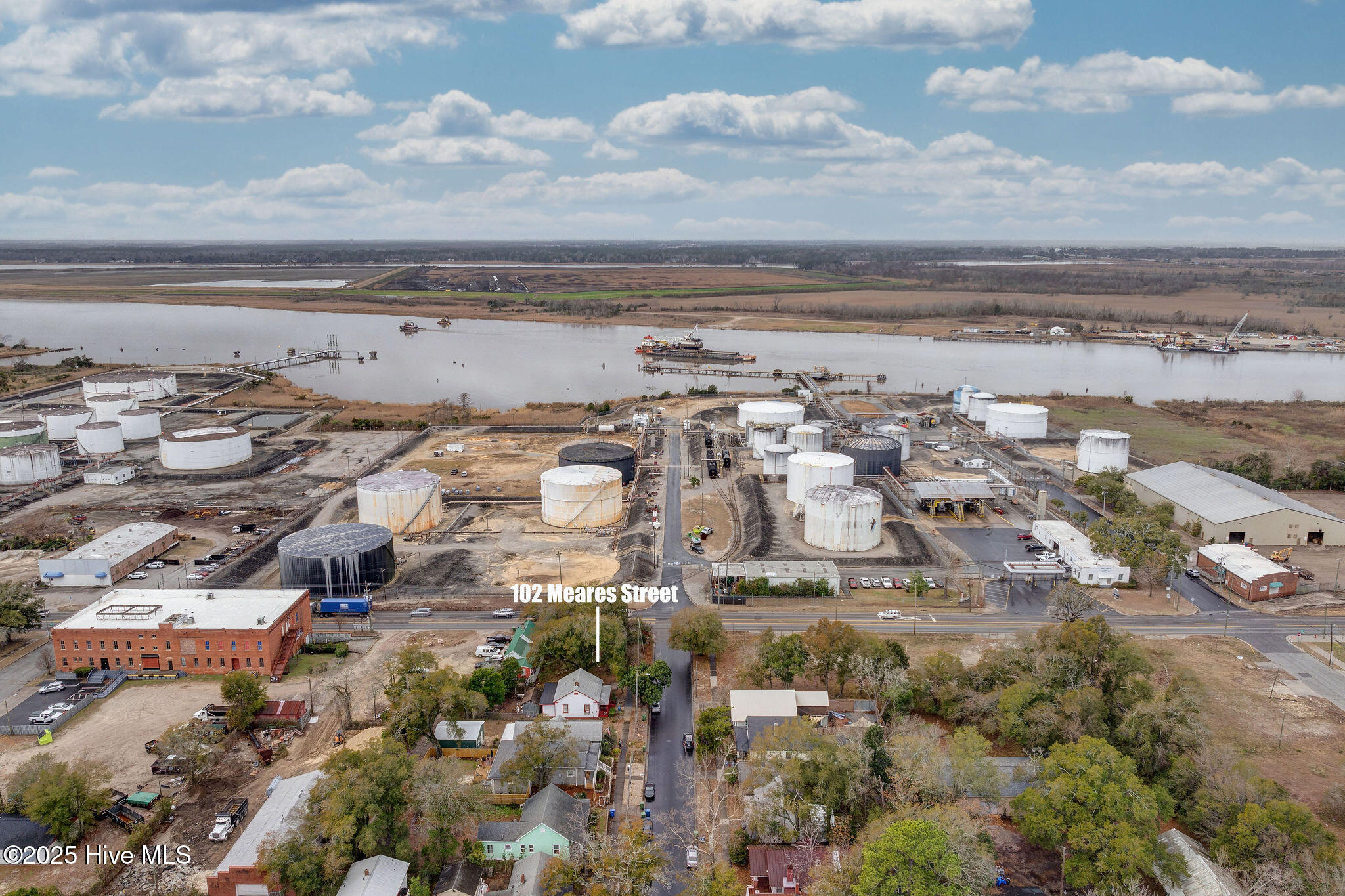 100492801 | Photo 18