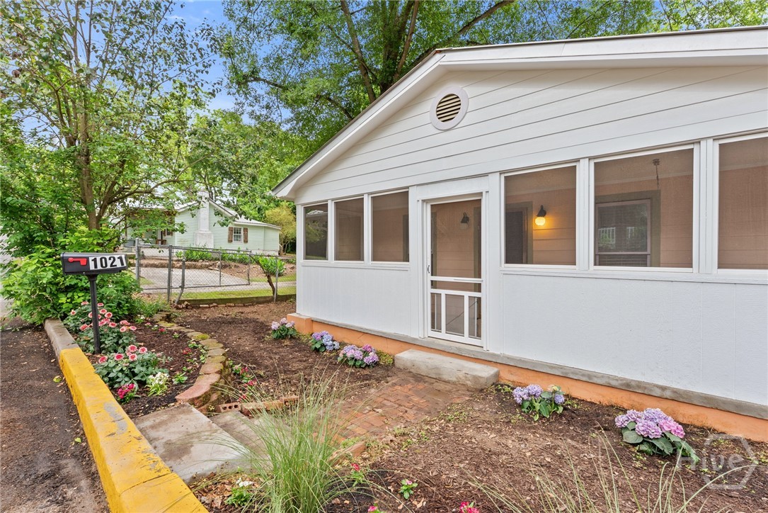 Property at 1021 Waddell Street