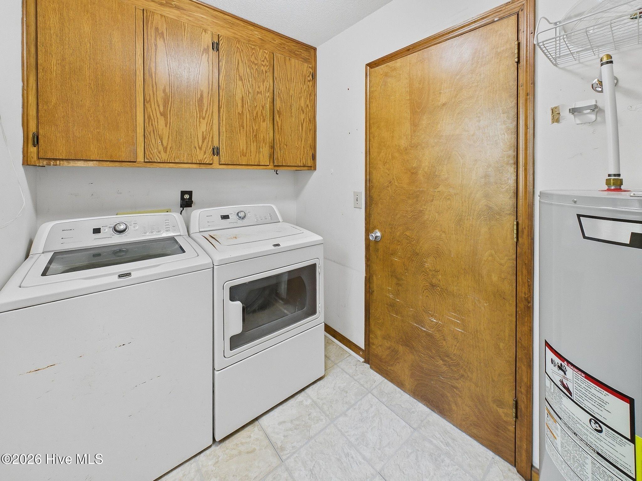 100569518 | Photo 41