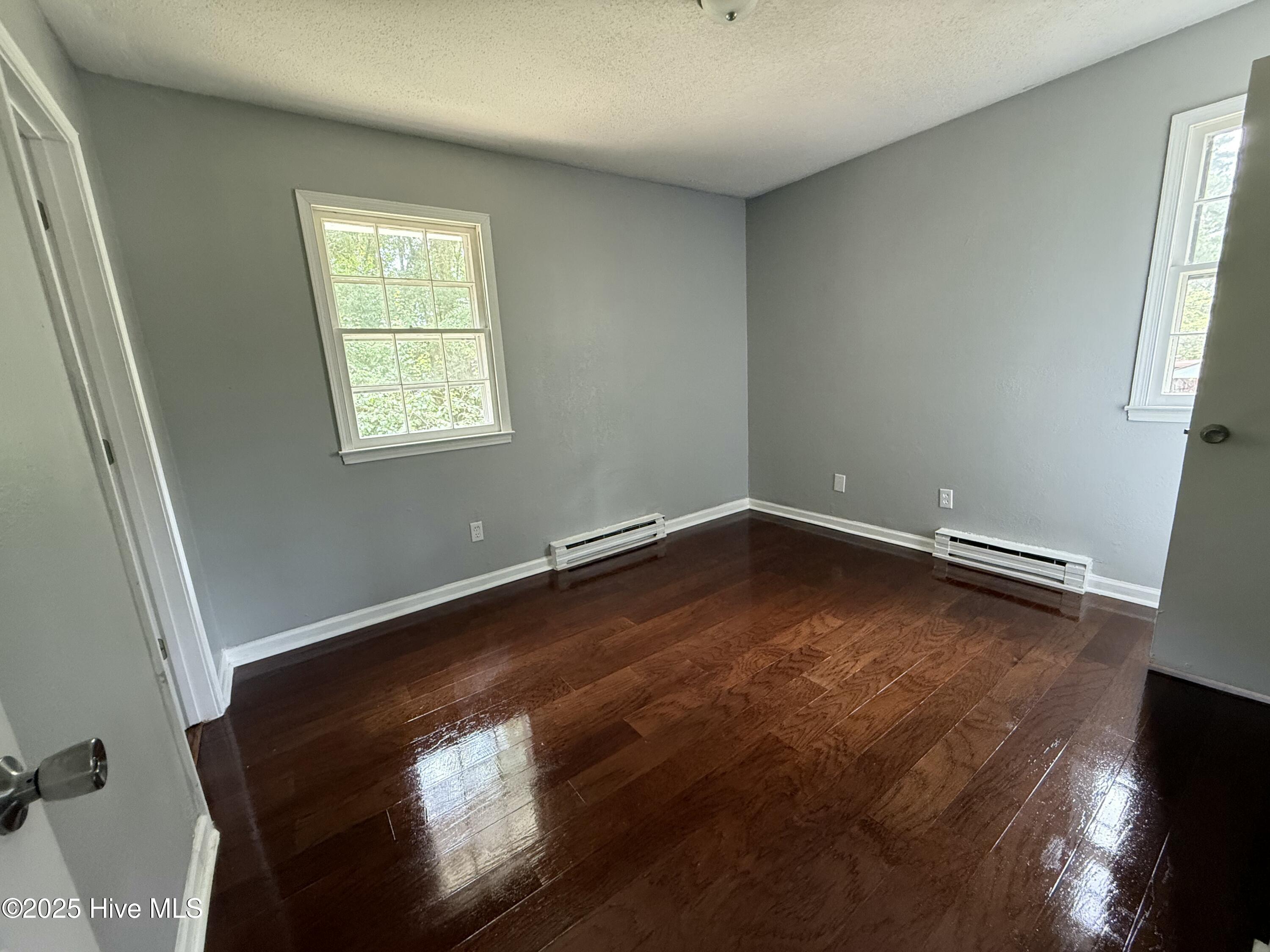 20250718_154910634_iOS