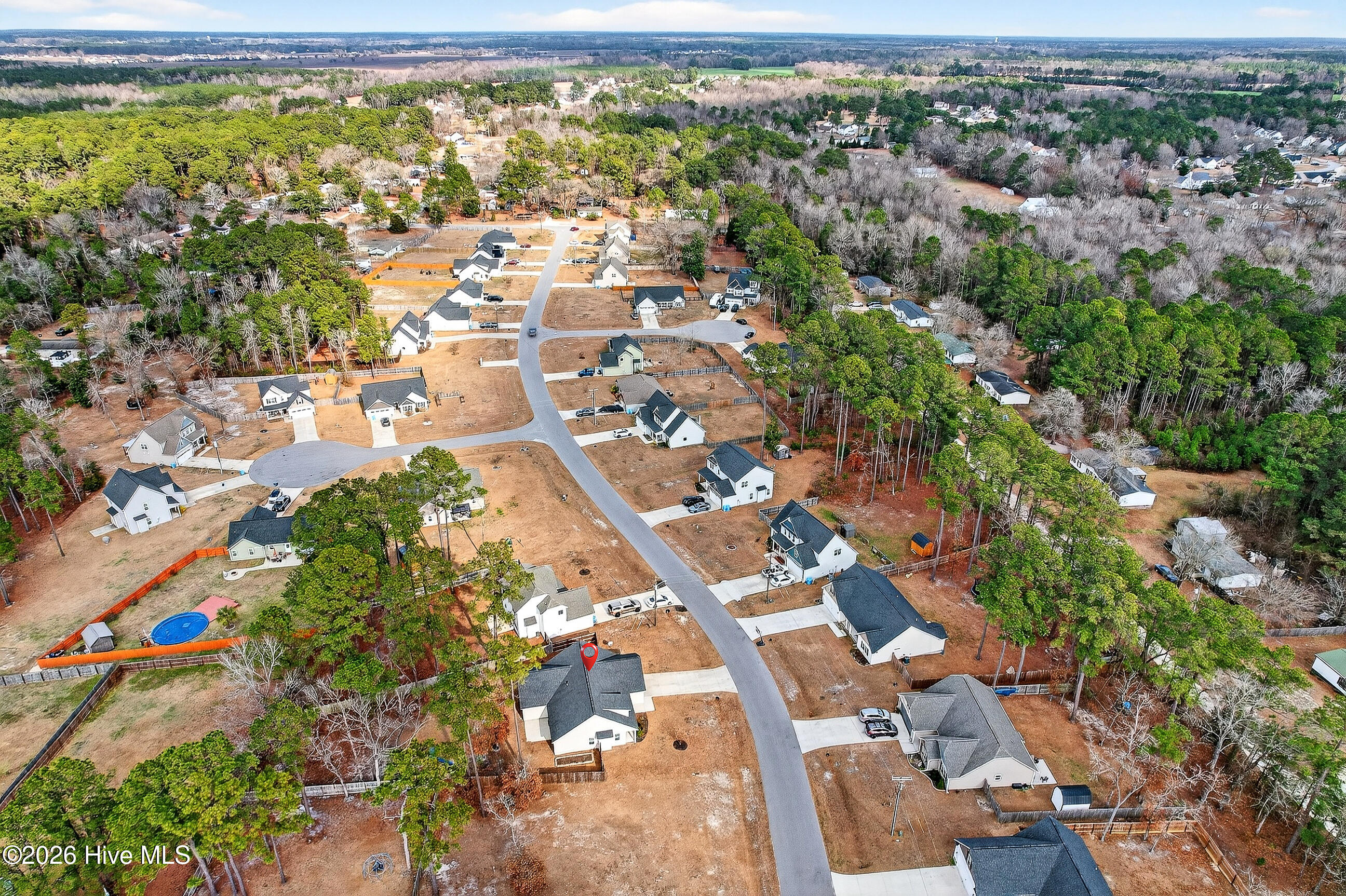 100549361 | Photo 38