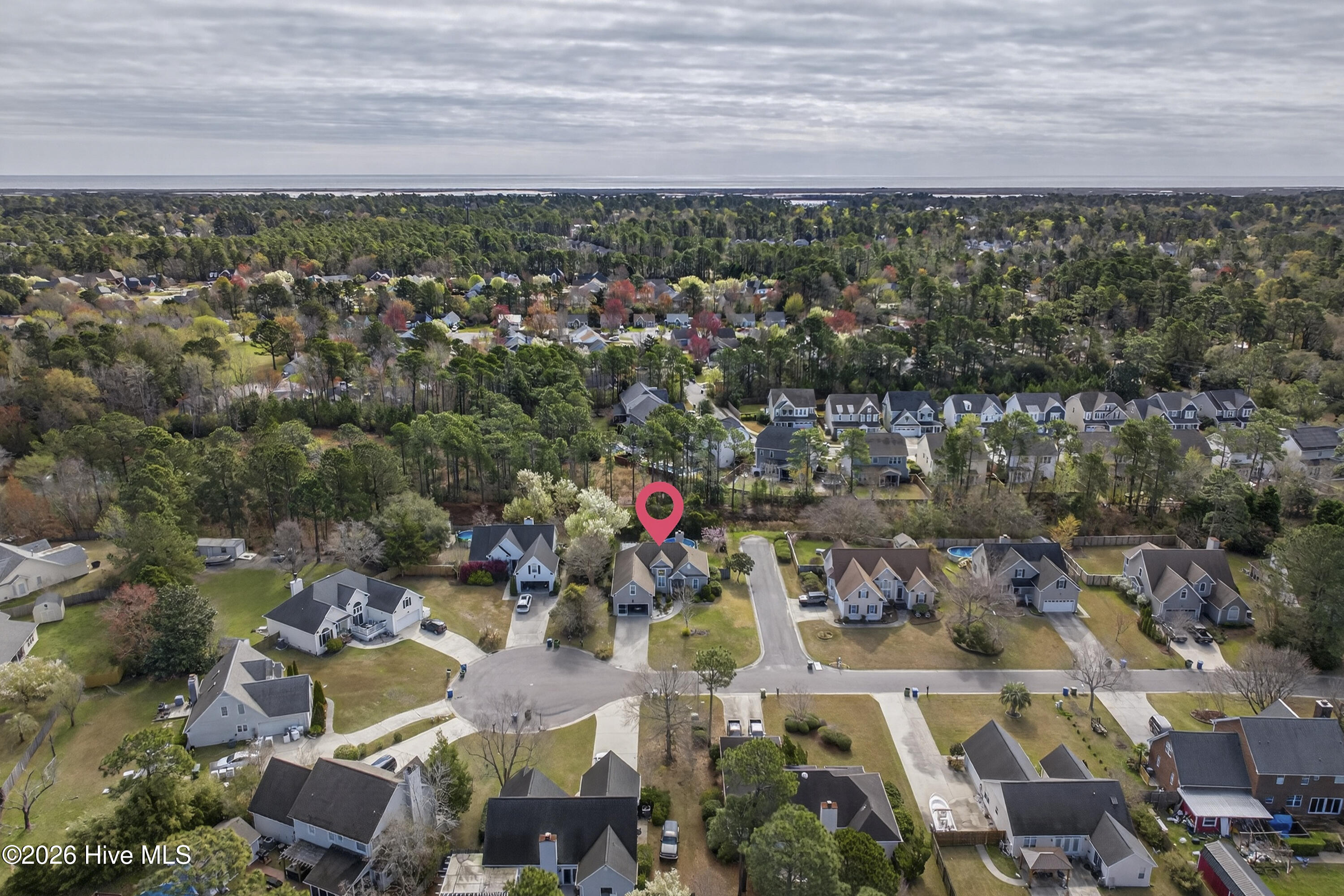 100560276 | Photo 40